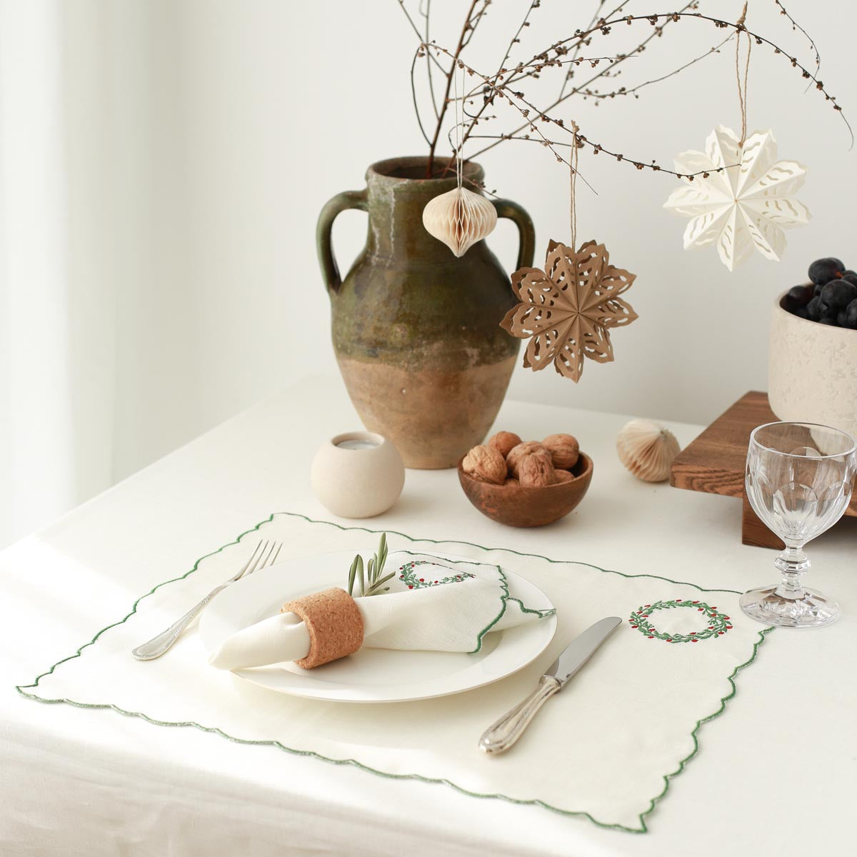 KM Home Collection-2'li Set Çelenk İşlemeli Keten Peçete-Peçete-5-Milagron.com