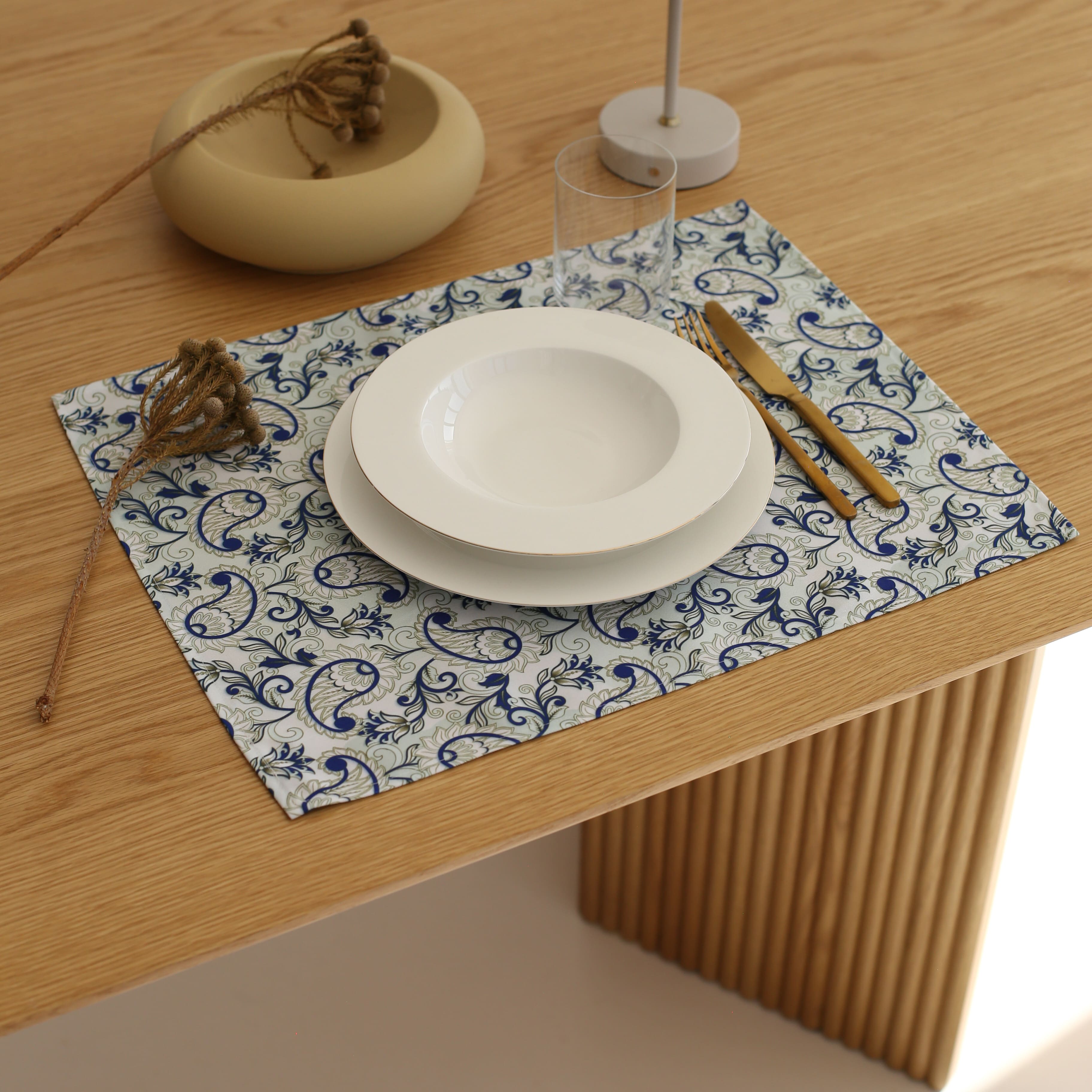 KM Home Collection-2'li Set Çiçek Motifli Amerikan Servis-Sunum Aksesuarları-3-Milagron.com