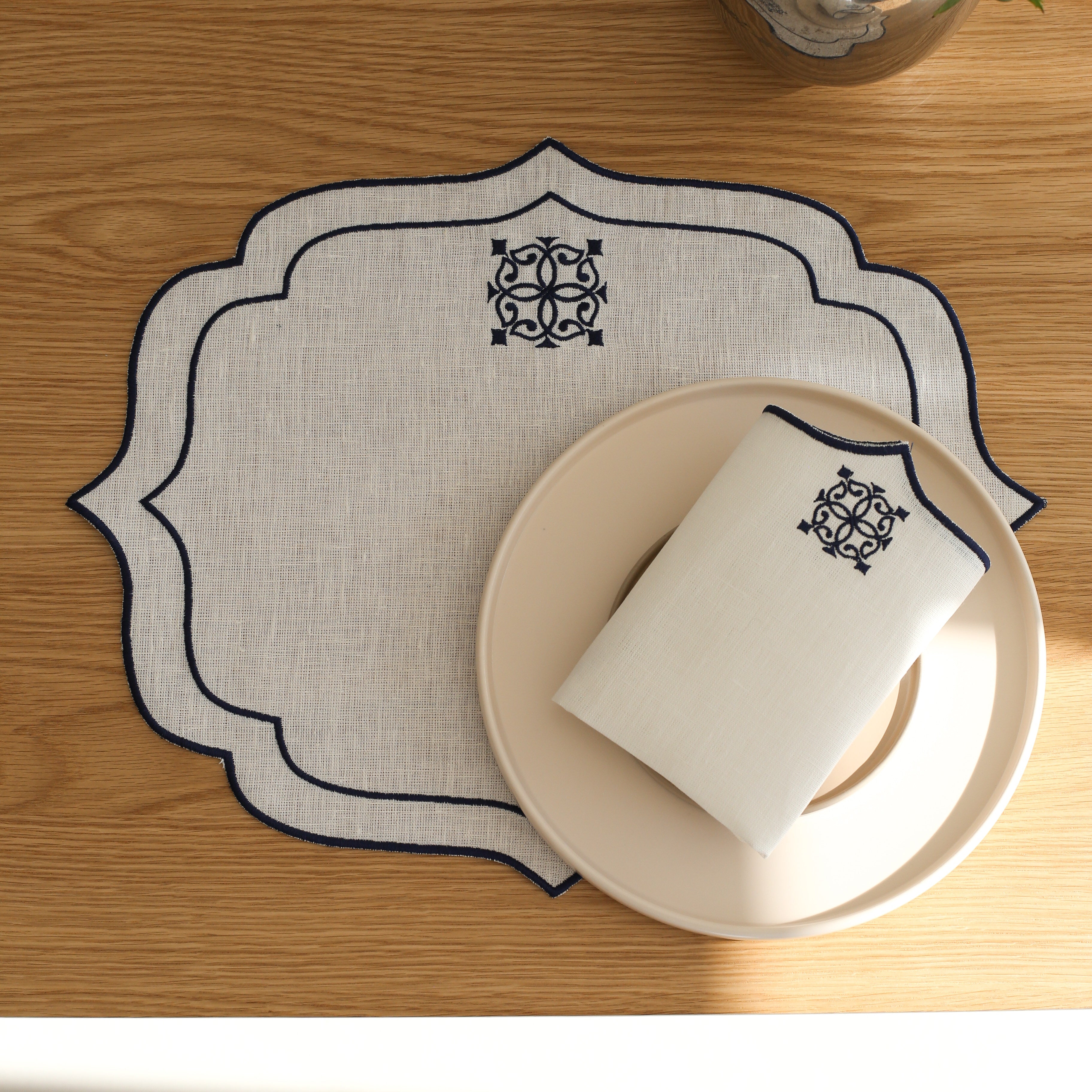 KM Home Collection-2’li Set Geometrik Model Amerikan Servis-Sunum Aksesuarları-1-Milagron.com