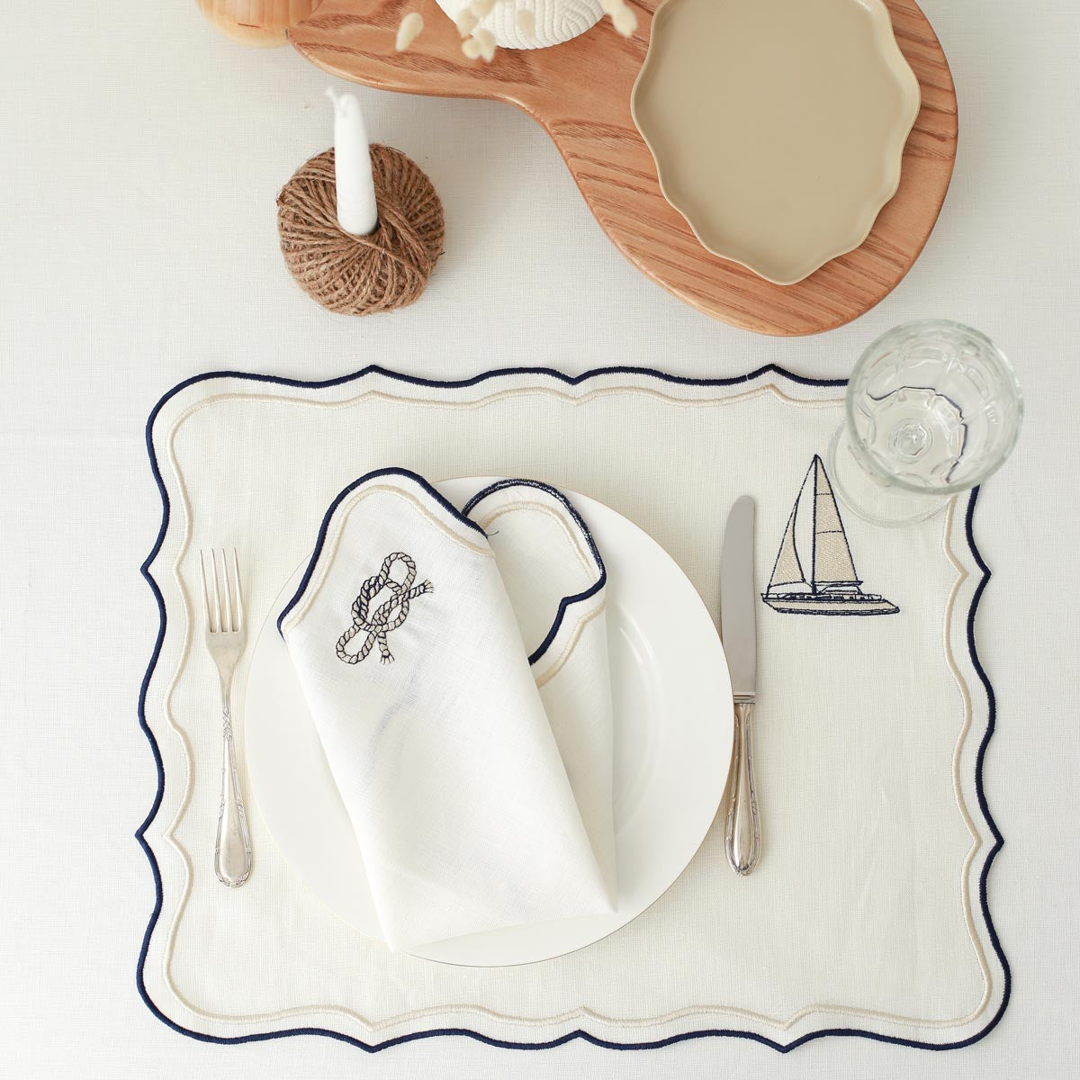 KM Home Collection-2'li Set Tekne İşlemeli Keten Amerikan Servis-Sunum Aksesuarları-1-Milagron.com