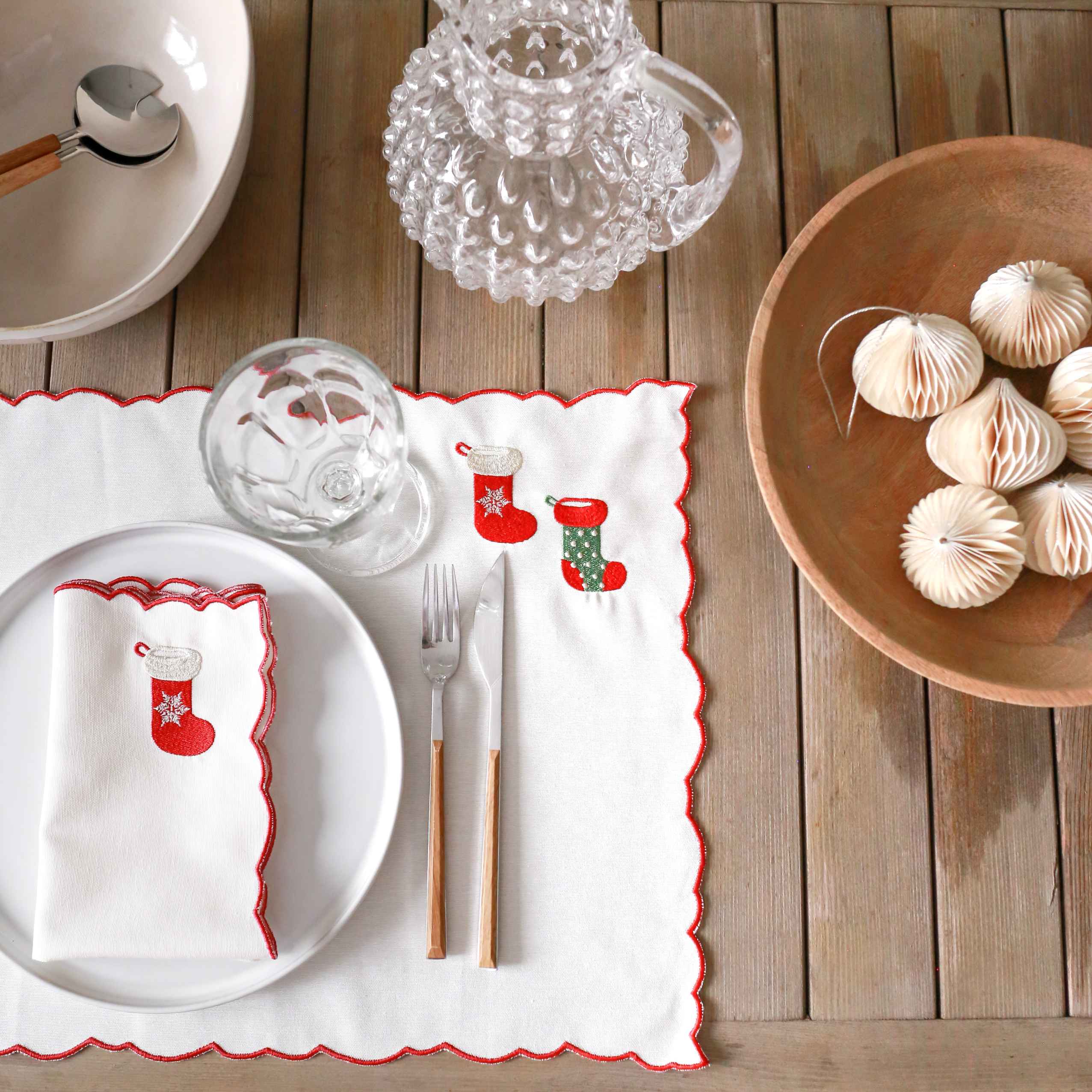 KM Home Collection-2'li Set Yılbaşı Çorabı İşlemeli Pamuk Amerikan Servis-Sunum Aksesuarları-5-Milagron.com