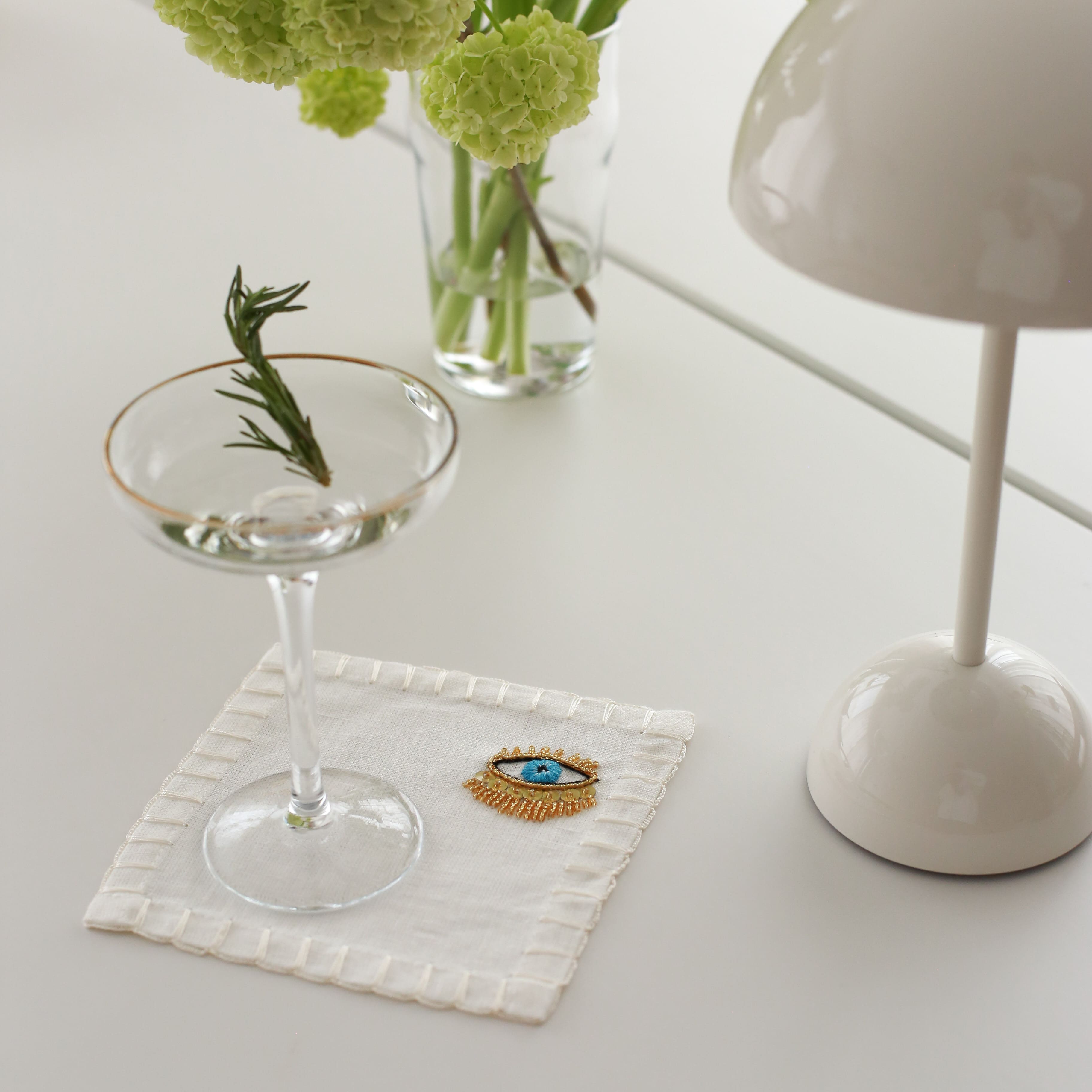 KM Home Collection-4'lü Set Göz El İşlemeli Kokteyl Peçete-Peçete-4-Milagron.com