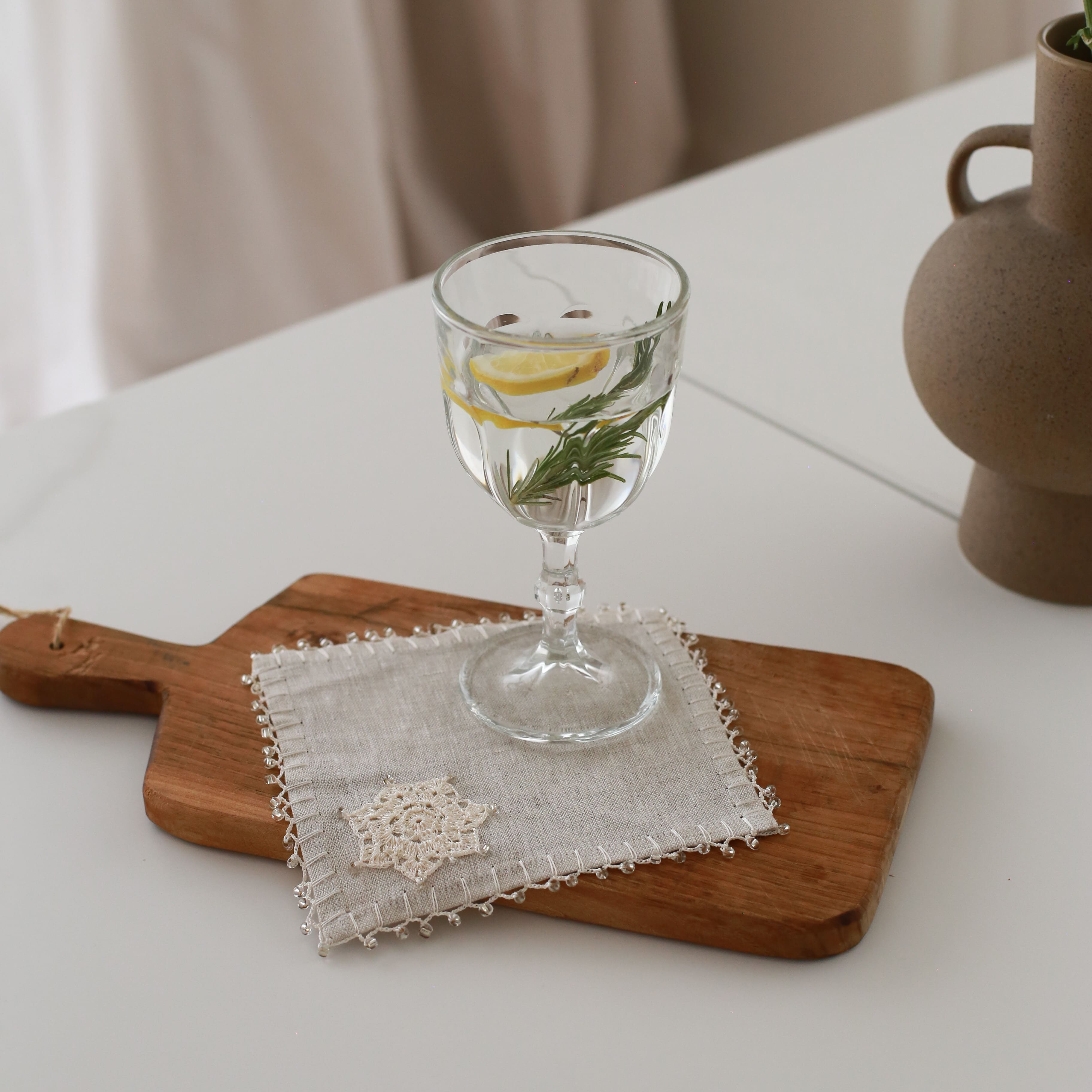 KM Home Collection-4'lü Set İncili El İşelemeli Kokteyl Peçete-Peçete-2-Milagron.com