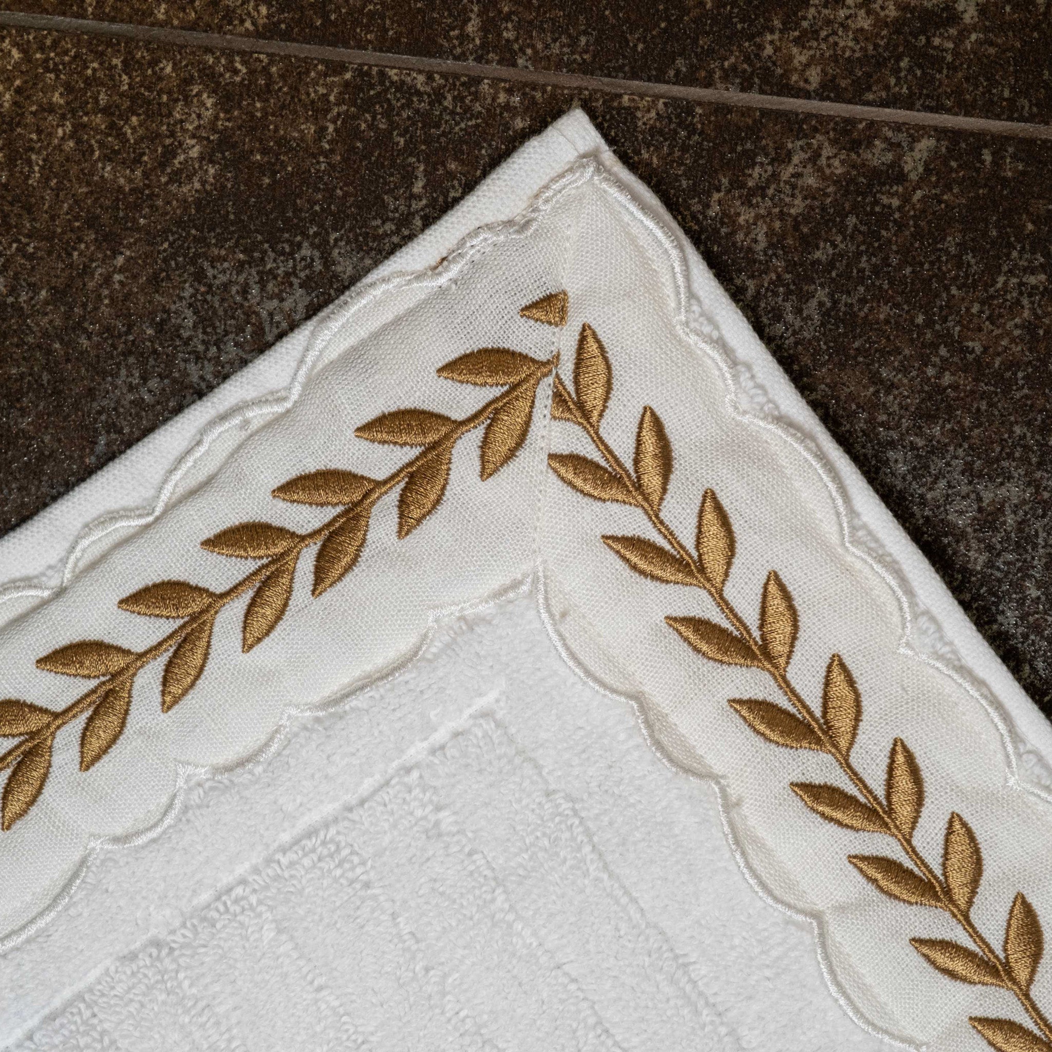 KM Home Collection-Altın Yaprak İşlemeli Pamuk Ayak Havlusu-Havlu & Peştamal-3-Milagron.com
