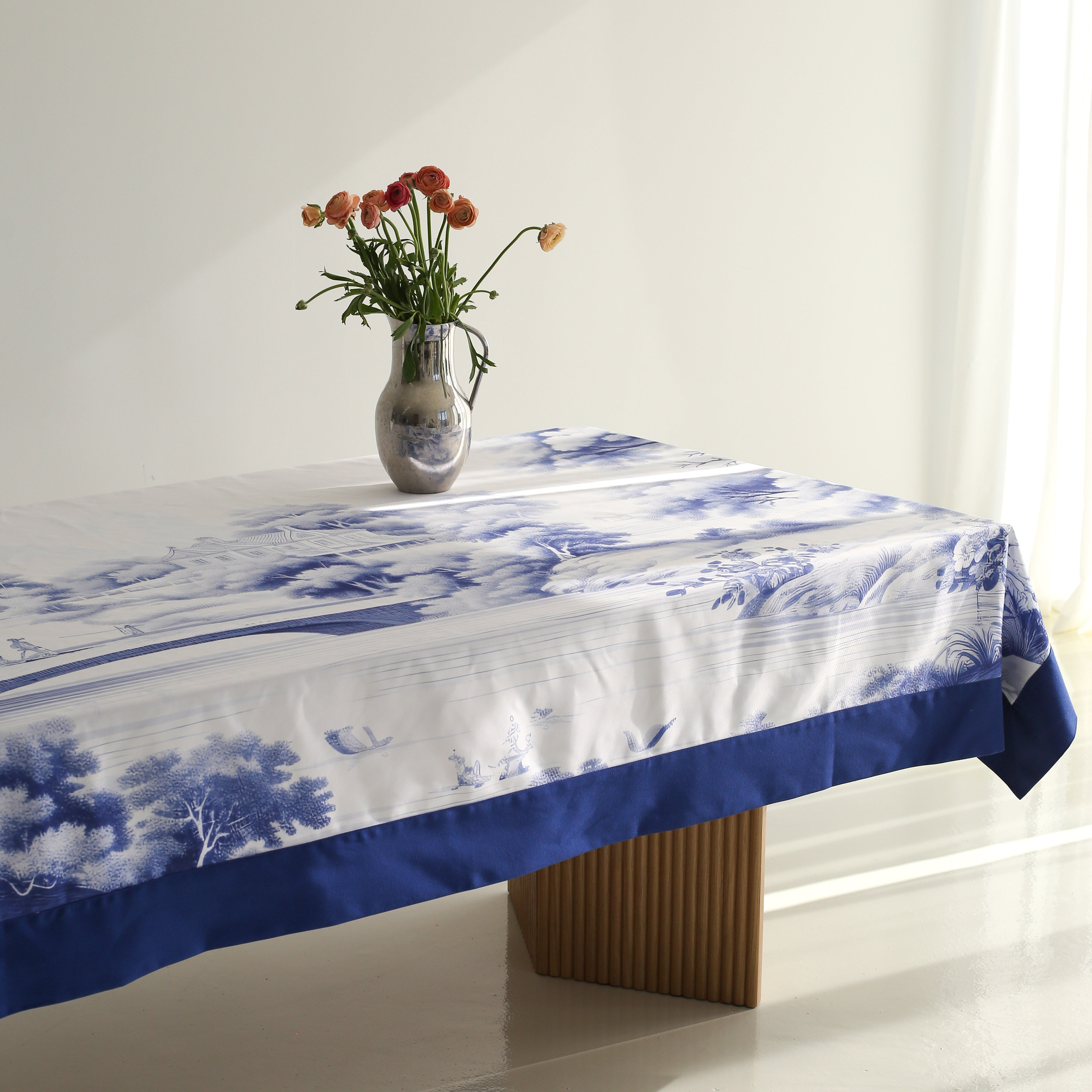 KM Home Collection-Blue Blanc Desenli Masa Örtüsü-Masa Örtüleri-3-Milagron.com