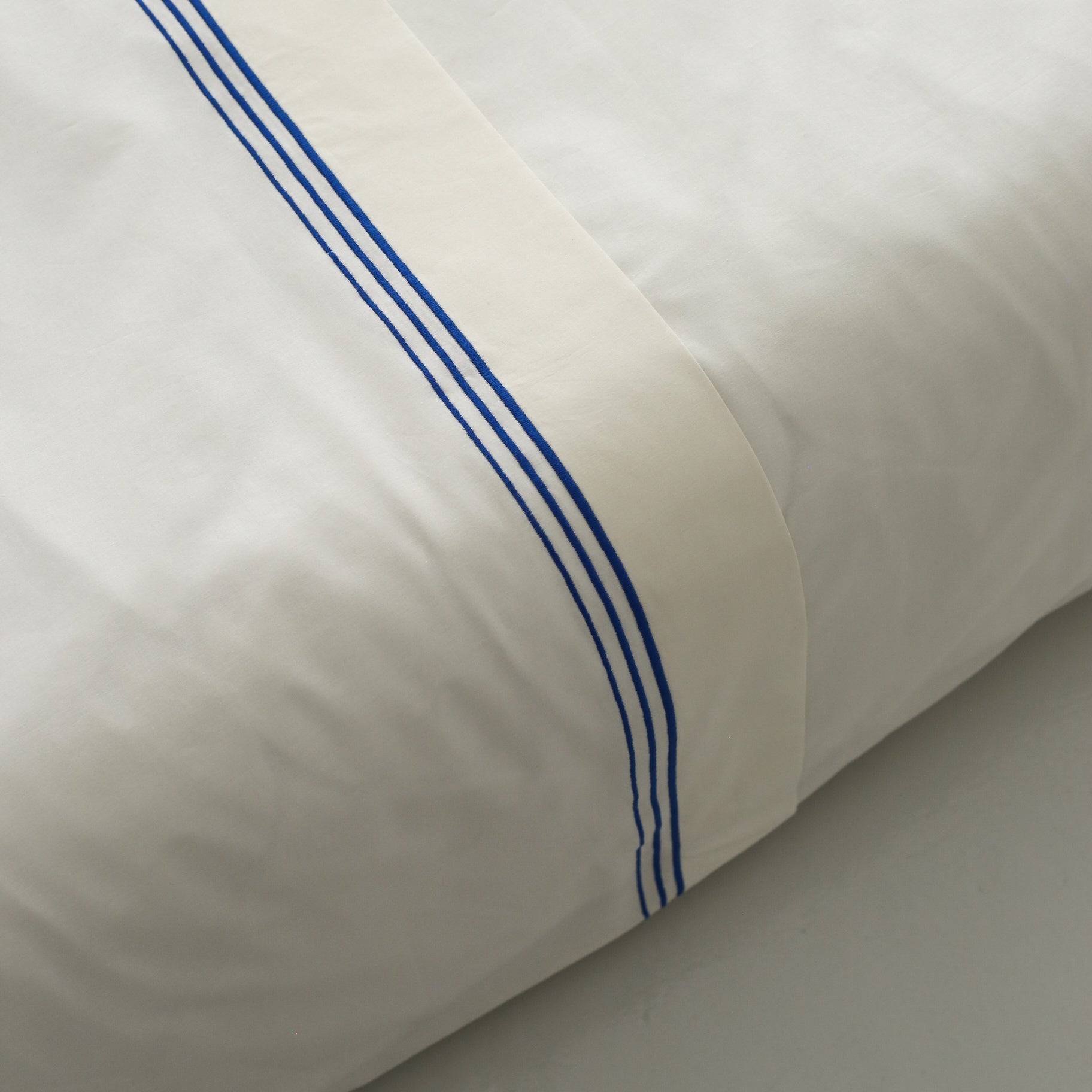 KM Home Collection-Lacivert Şeritli Nevresim Takımı-Nevresim Takımı-2-Milagron.com