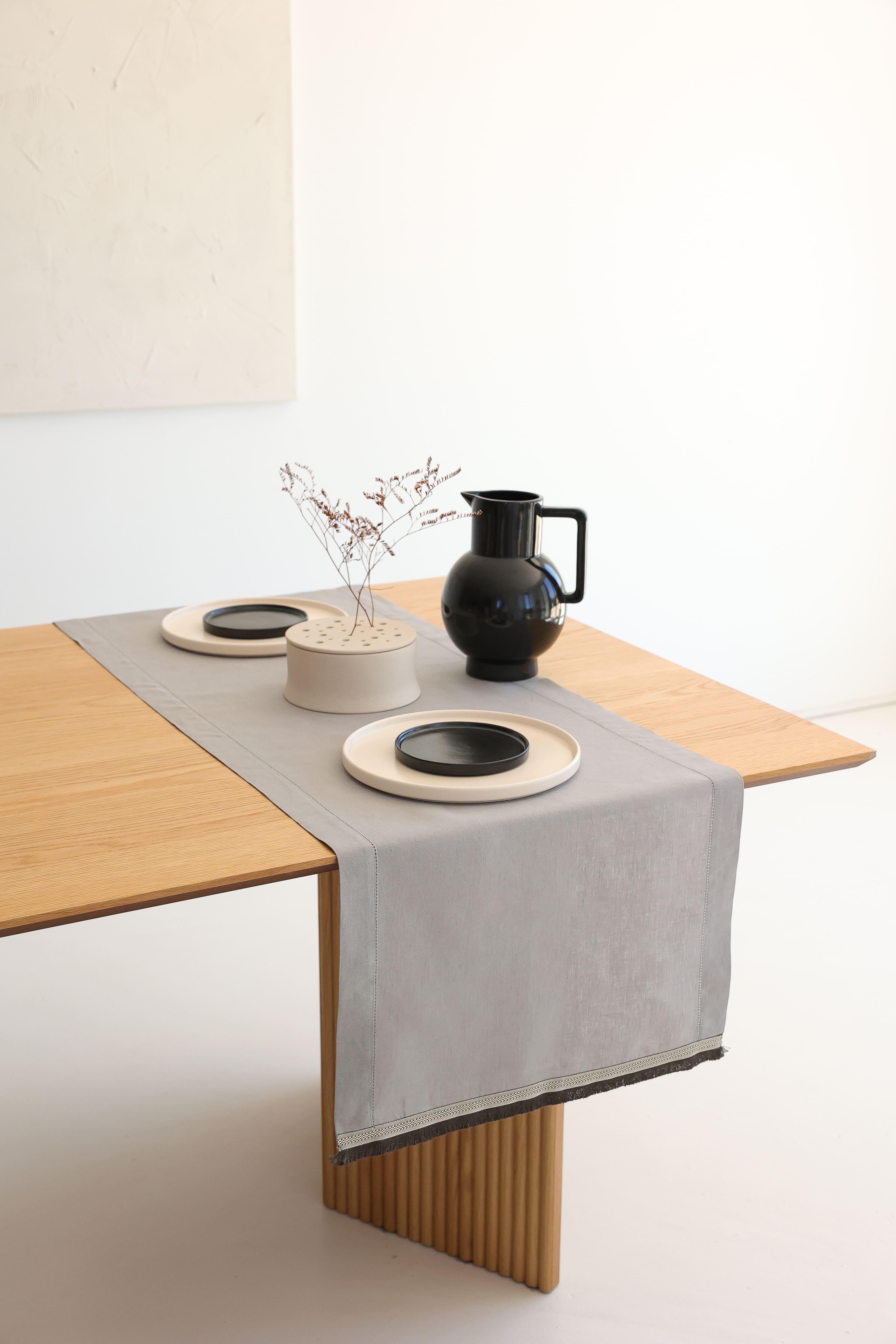 KM Home Collection-Oliva Keten Runner-Masa Örtüleri-2-Milagron.com