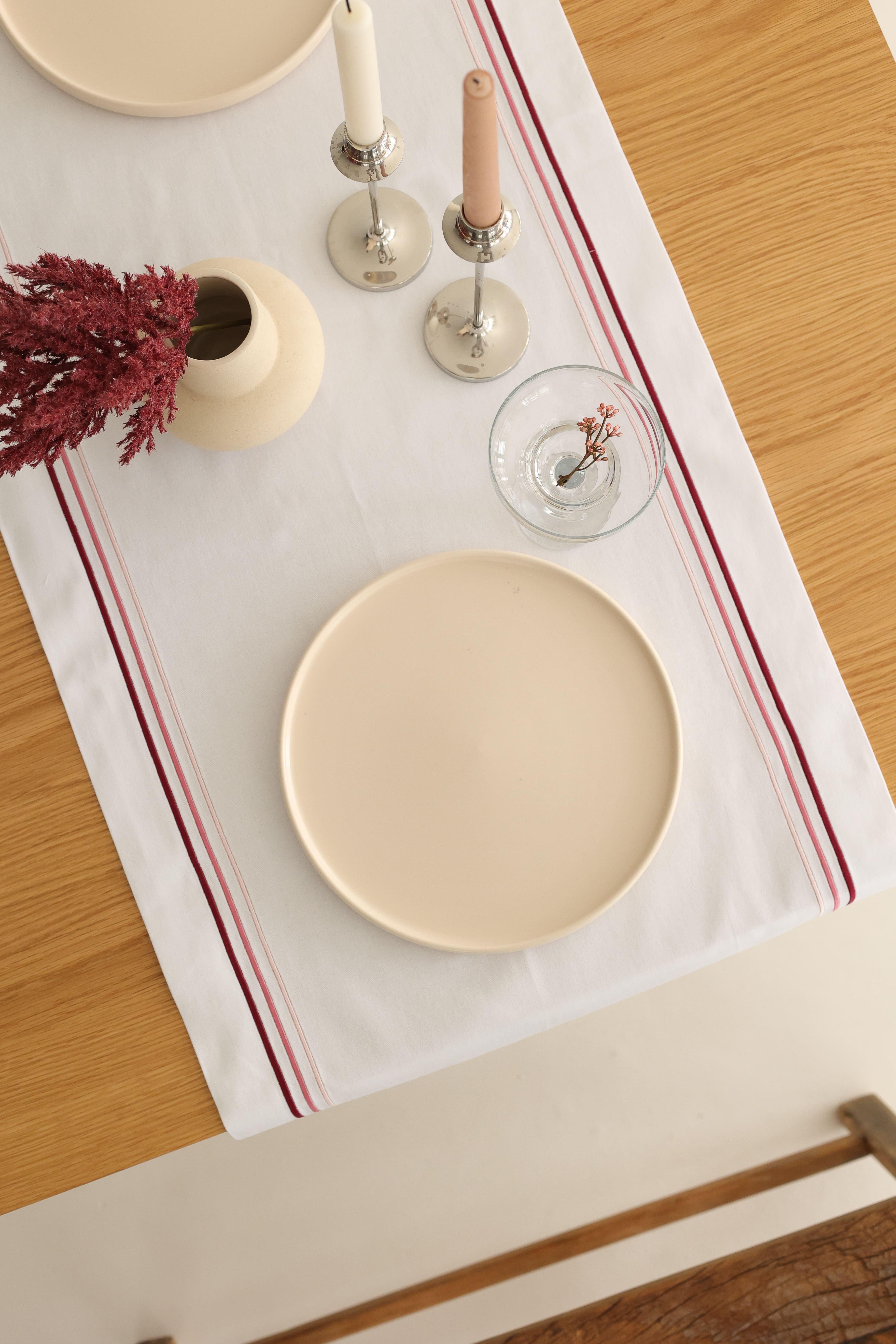 KM Home Collection-Rosé Pamuk Runner-Masa Örtüleri-5-Milagron.com