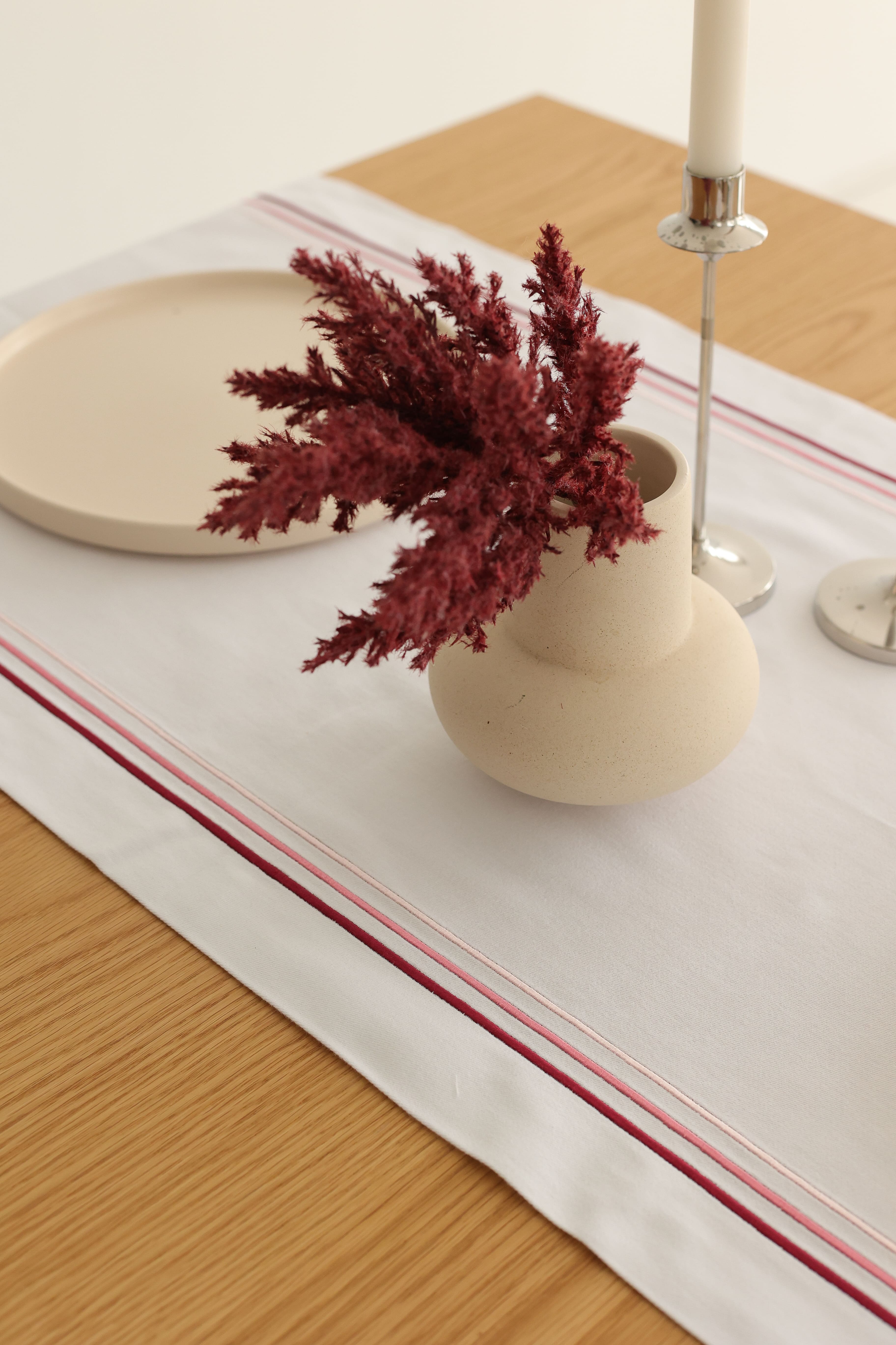 KM Home Collection-Rosé Pamuk Runner-Masa Örtüleri-6-Milagron.com