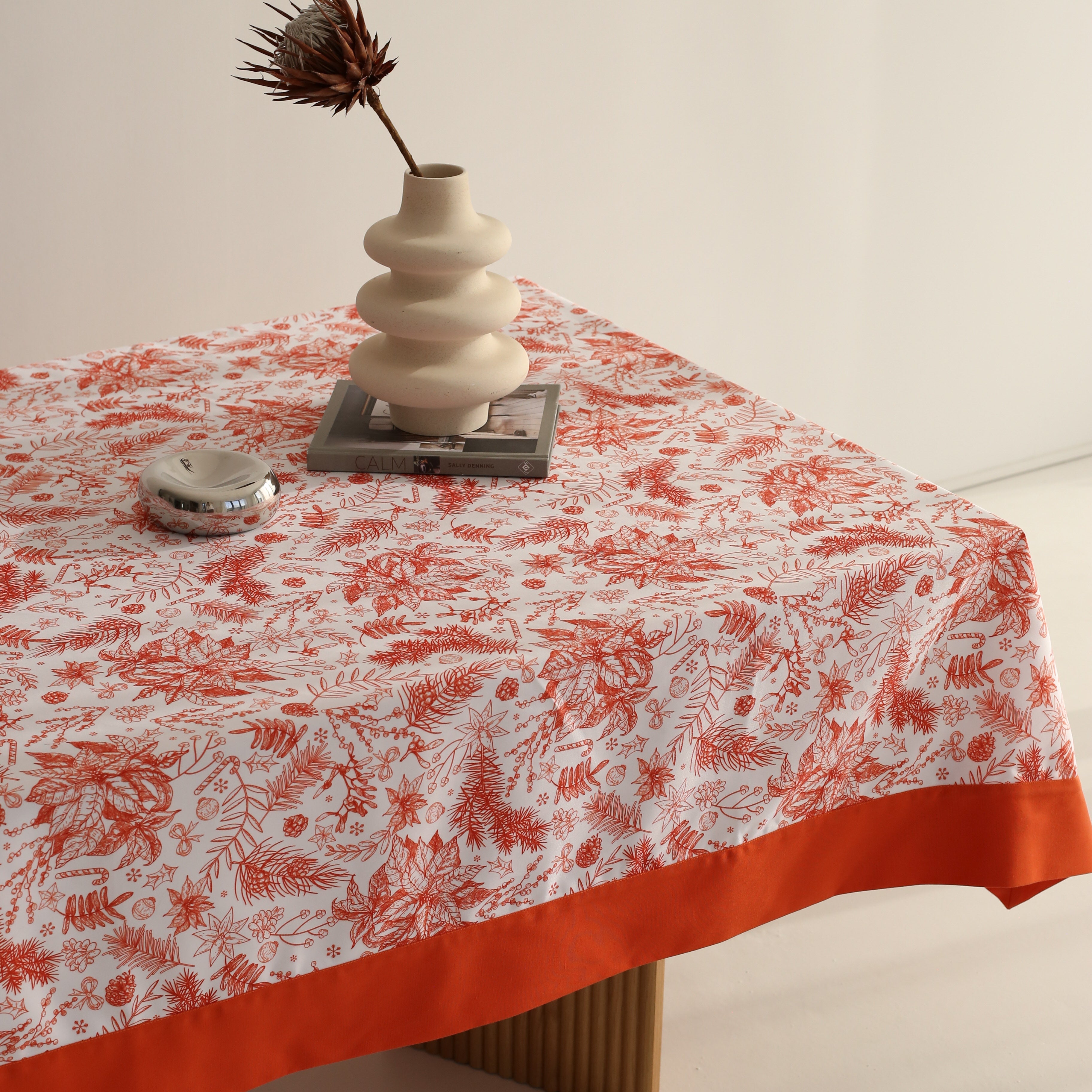 KM Home Collection-Turuncu Noel Desenli Masa Örtüsü-Masa Örtüleri-2-Milagron.com
