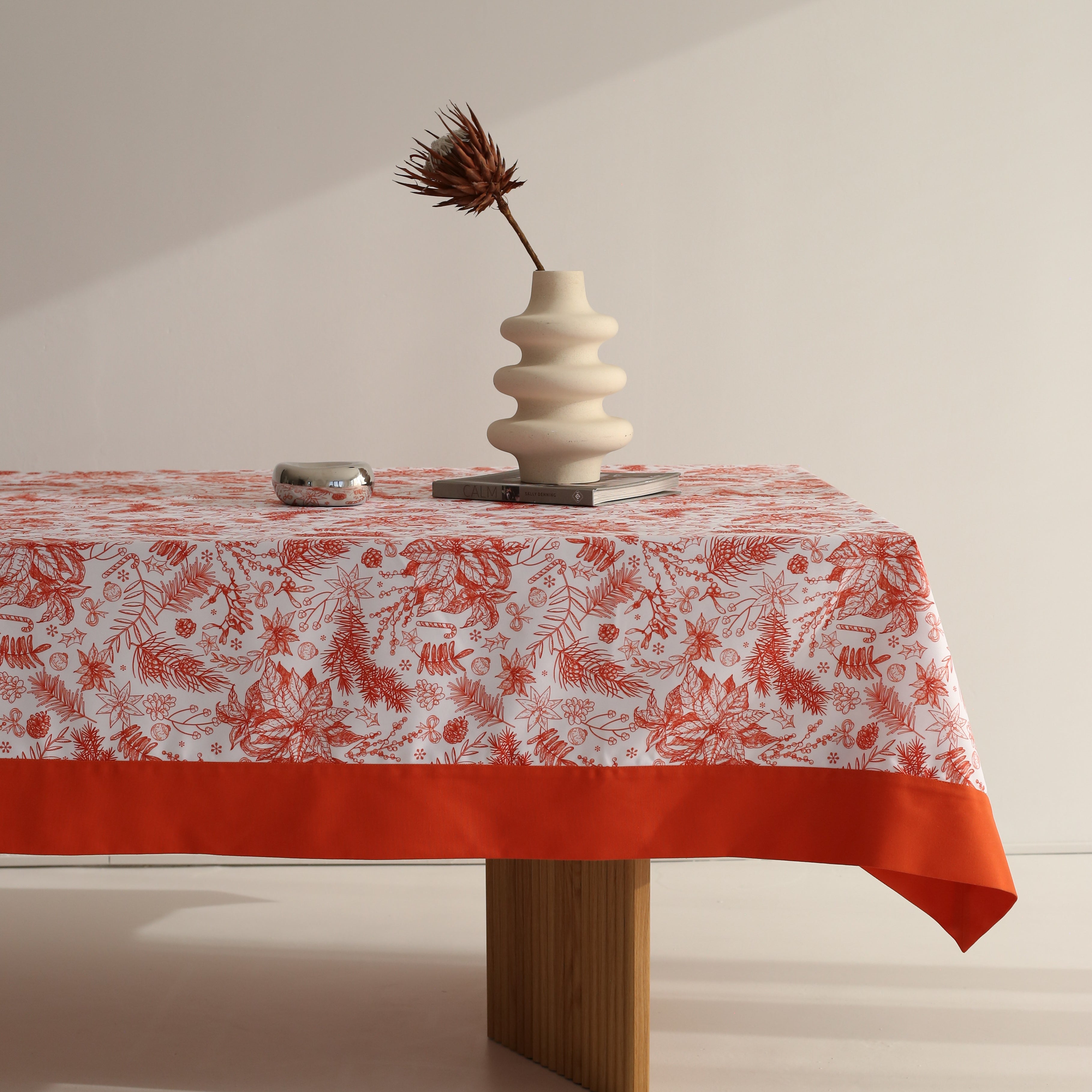 KM Home Collection-Turuncu Noel Desenli Masa Örtüsü-Masa Örtüleri-4-Milagron.com