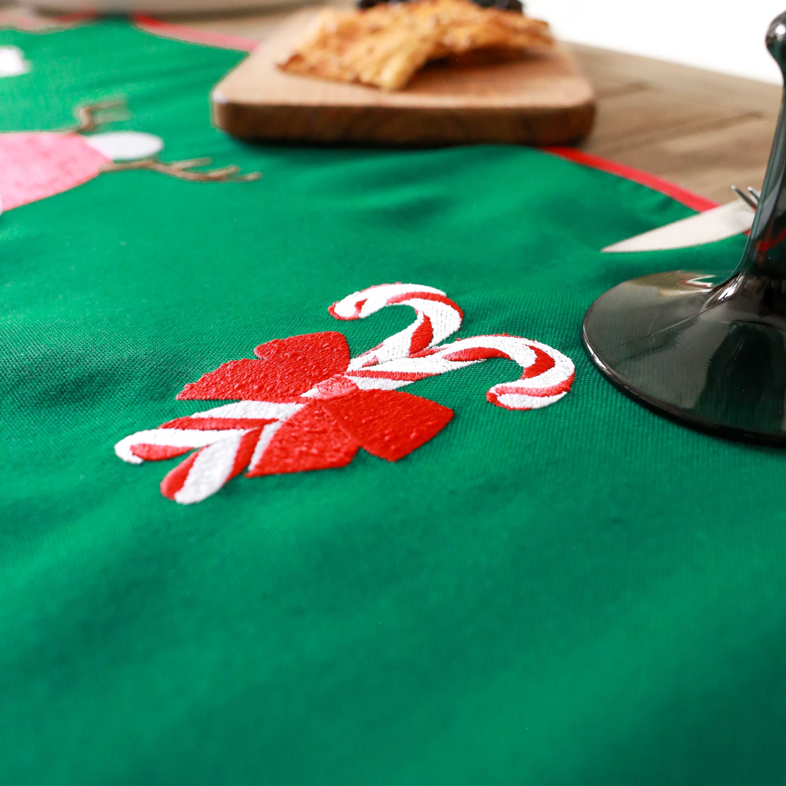 KM Home Collection-Yılbaşı Temalı Yeşil Runner-Runner-8-Milagron.com