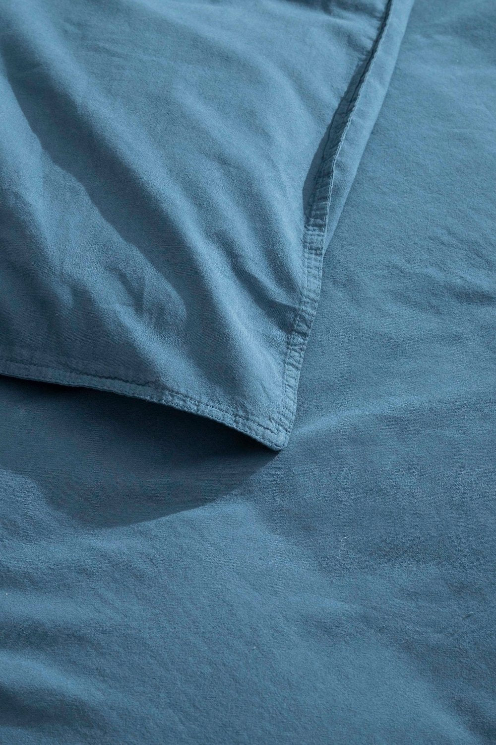 Kaay-Kaay Premium Lastikli Çarşaf Dahil Nevresim Takımı 200x220 Çift Kişilik Lacivert-Nevresim Takımı-5-Milagron.com