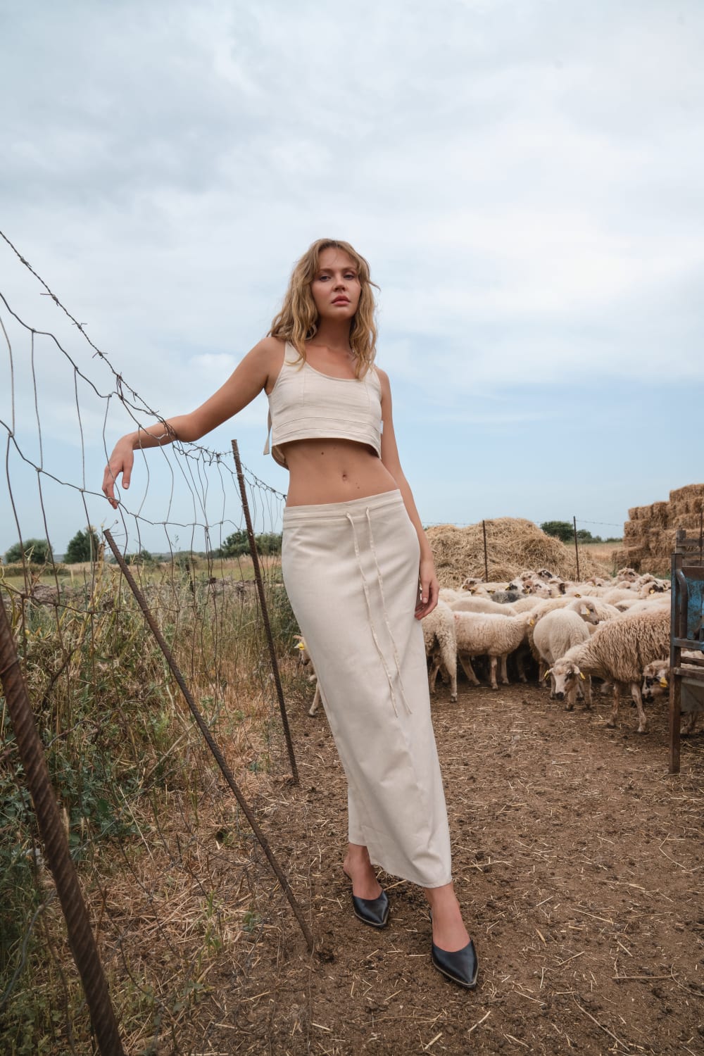 Kahshan-Beige 'Petit' Top-Top-1-Milagron.com