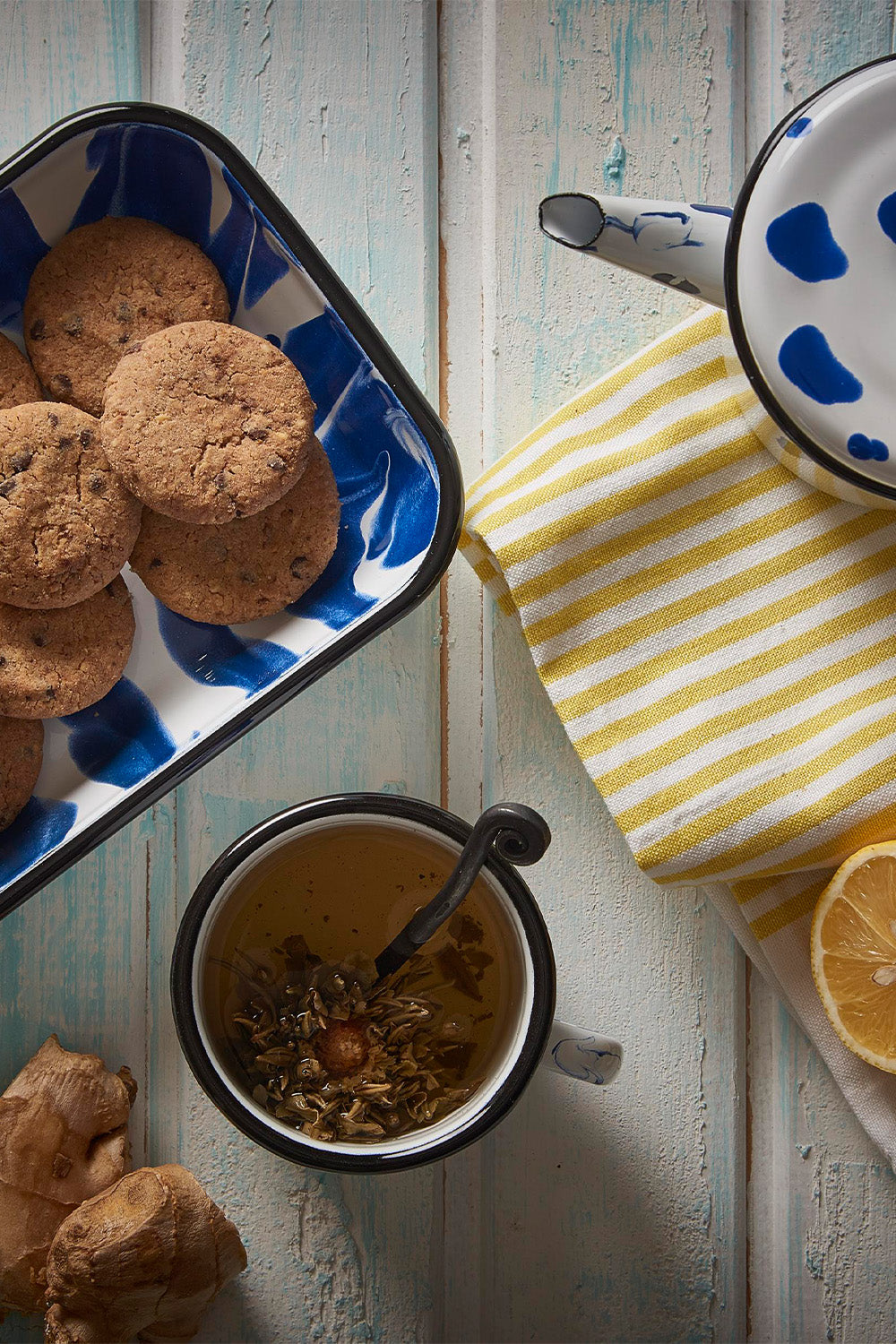 A Little Color Teapot - 3