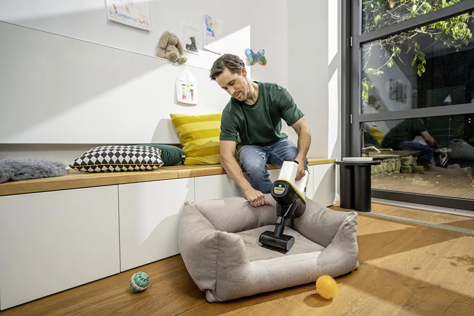 Karcher VC 6 Cordless OurFamily Pet Şarjlı Dikey Süpürge Beyaz