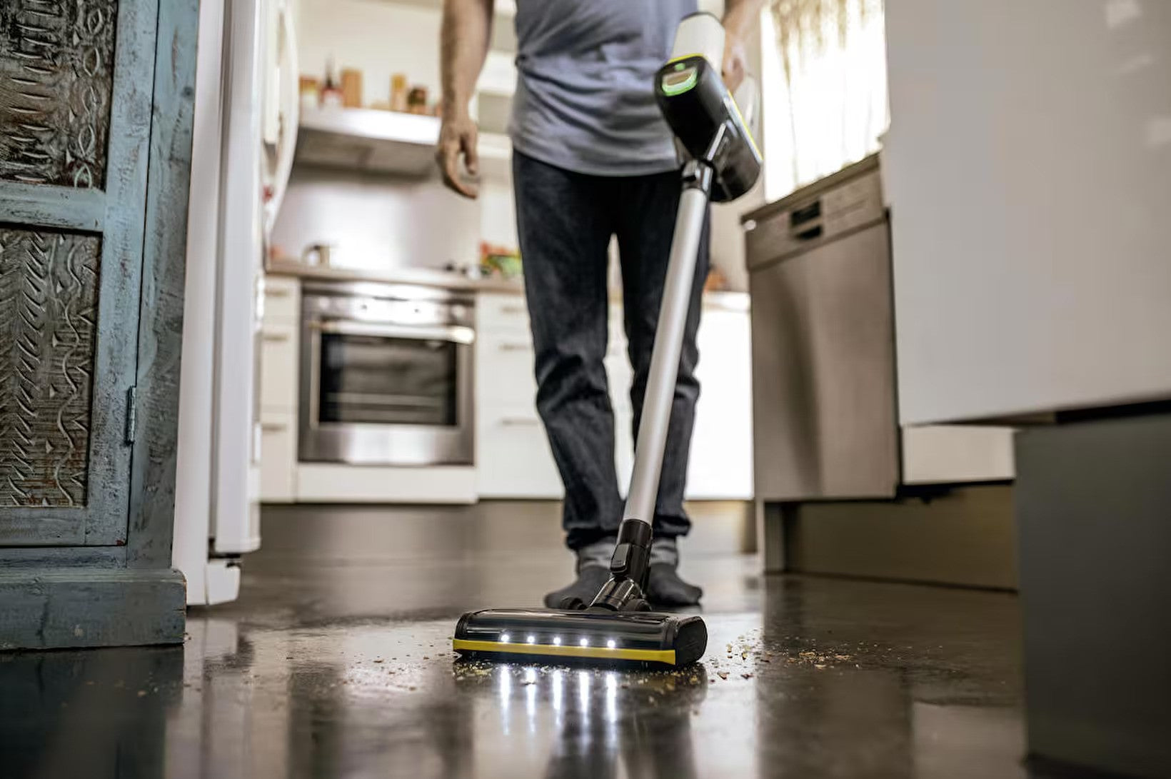 Karcher VC 6 Cordless OurFamily Pet Şarjlı Dikey Süpürge Beyaz