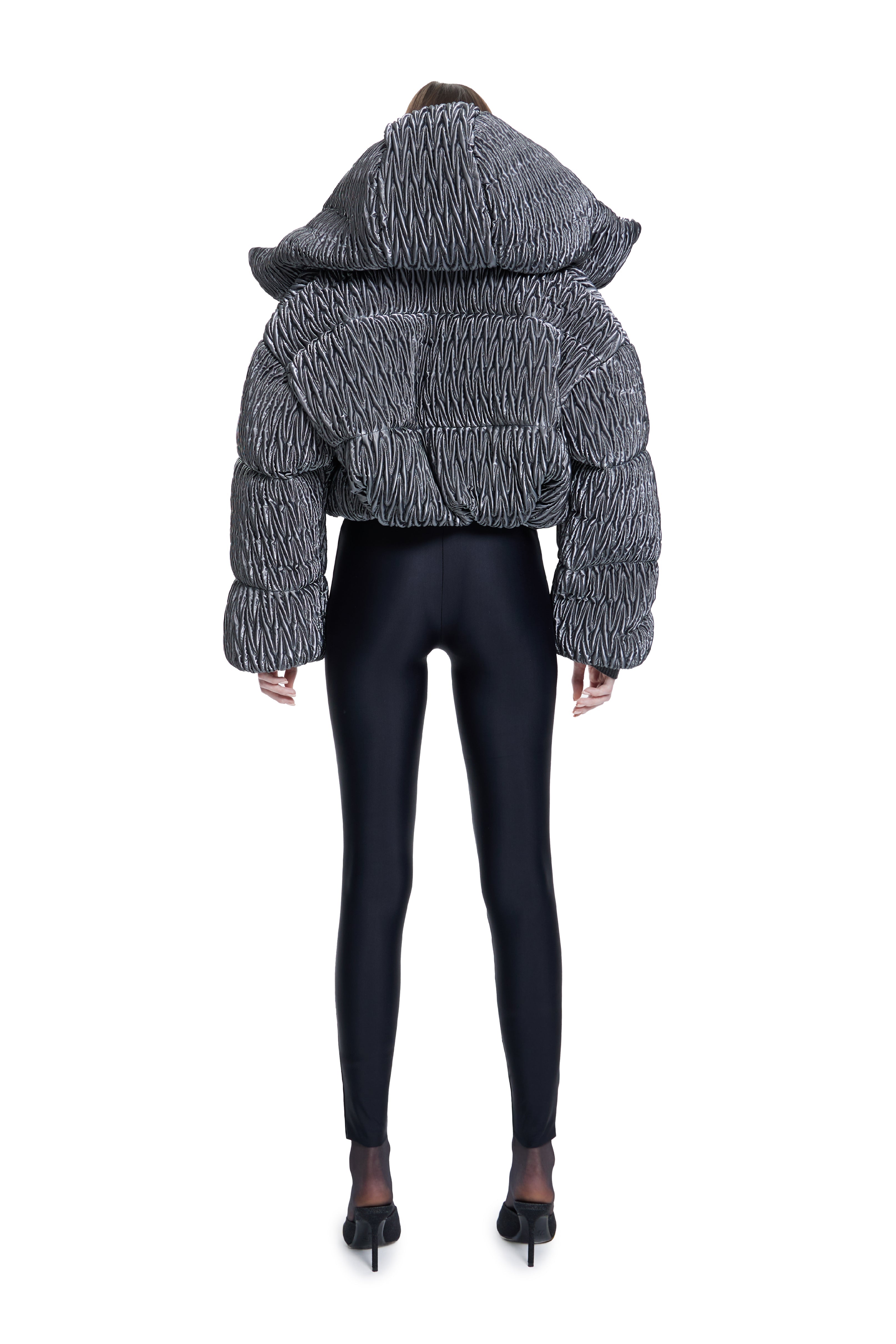 Khéla The Label-Khelan Puffer Jacket In Gray-Mont-7-Milagron.com