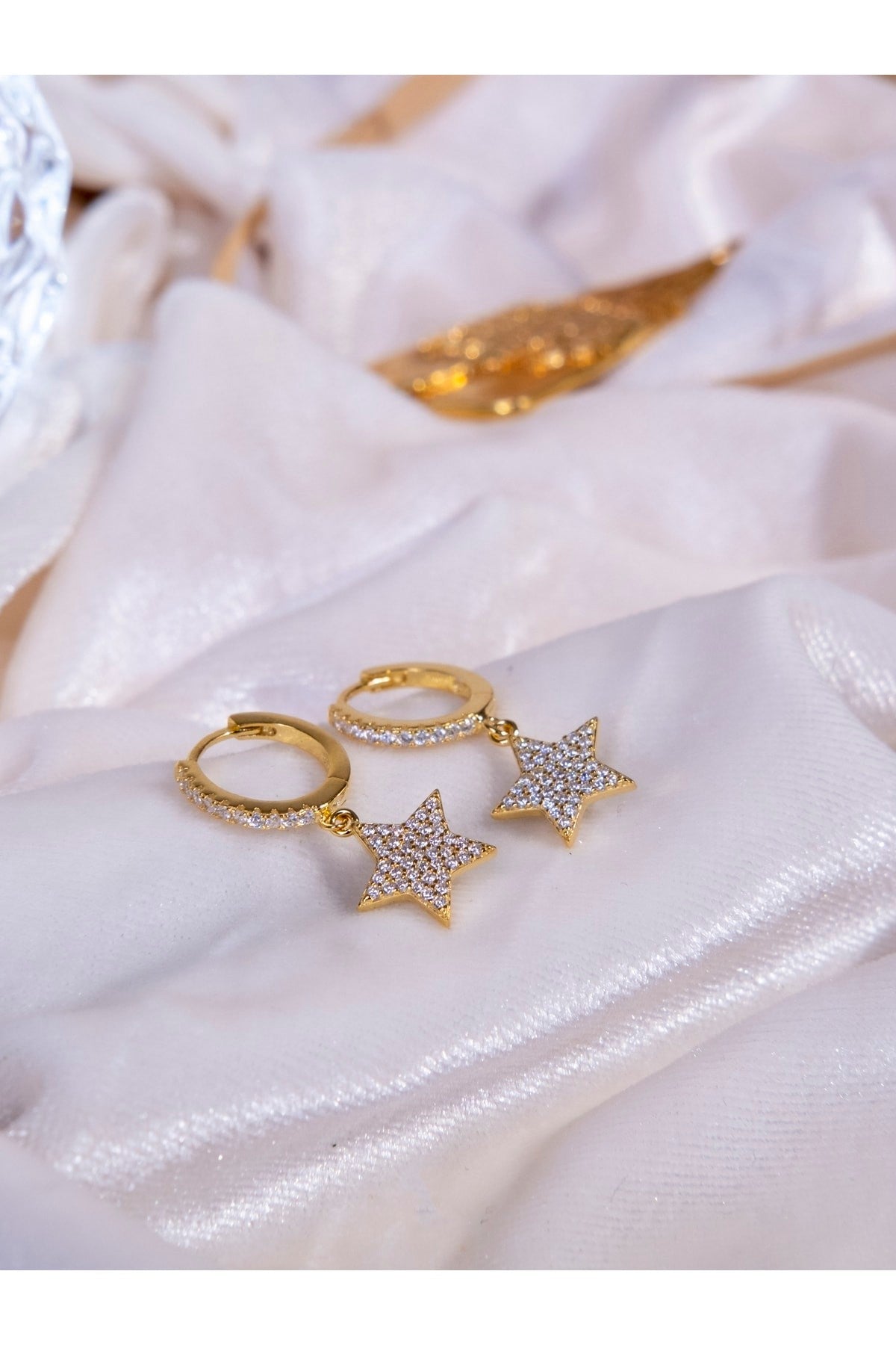 Kimolos-925 Ayar Gümüş Zirkon Taşlı Gold Renk Yıldız Küpe-Küpe-1-Milagron.com