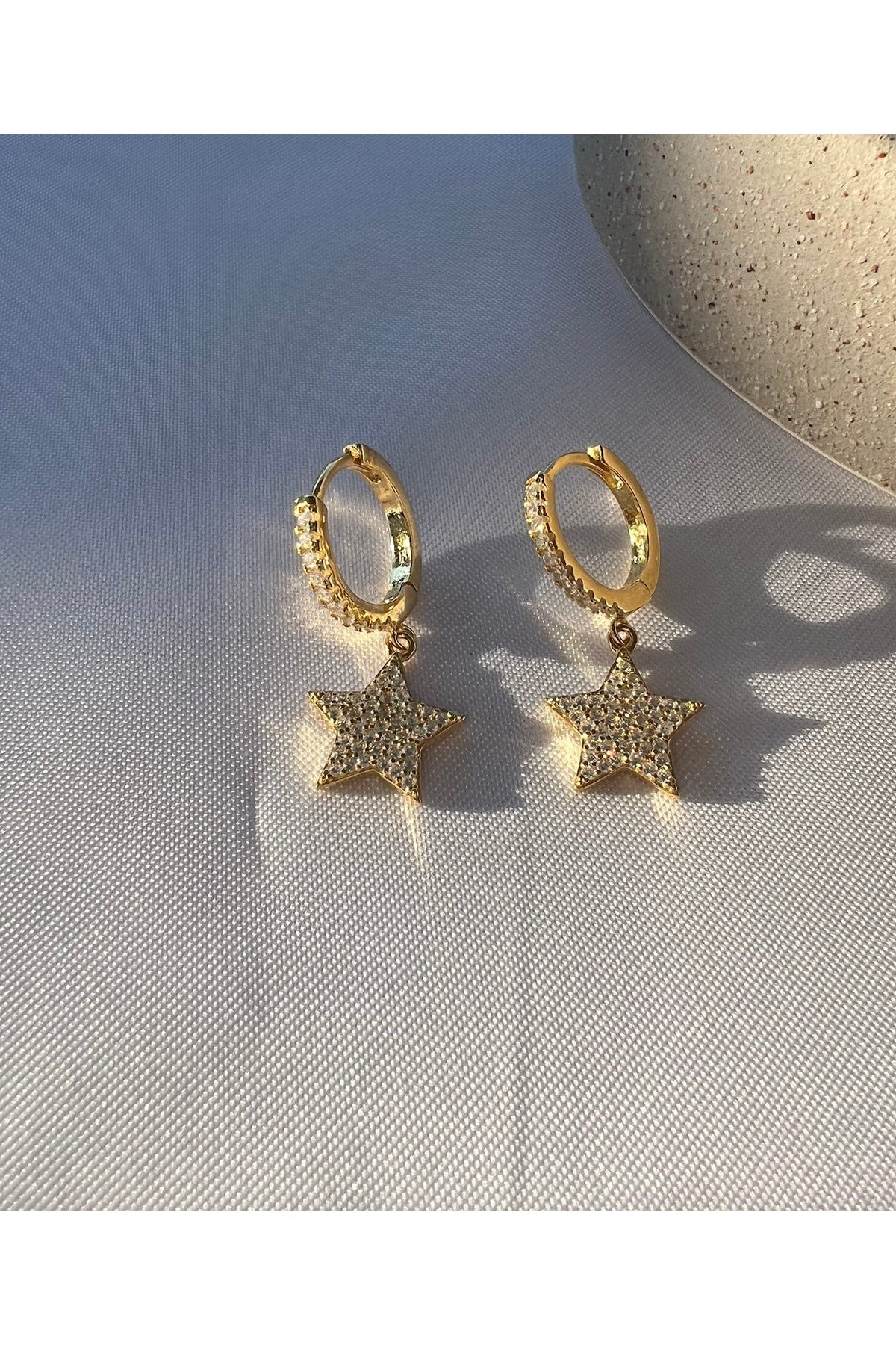 Kimolos-925 Ayar Gümüş Zirkon Taşlı Gold Renk Yıldız Küpe-Küpe-6-Milagron.com