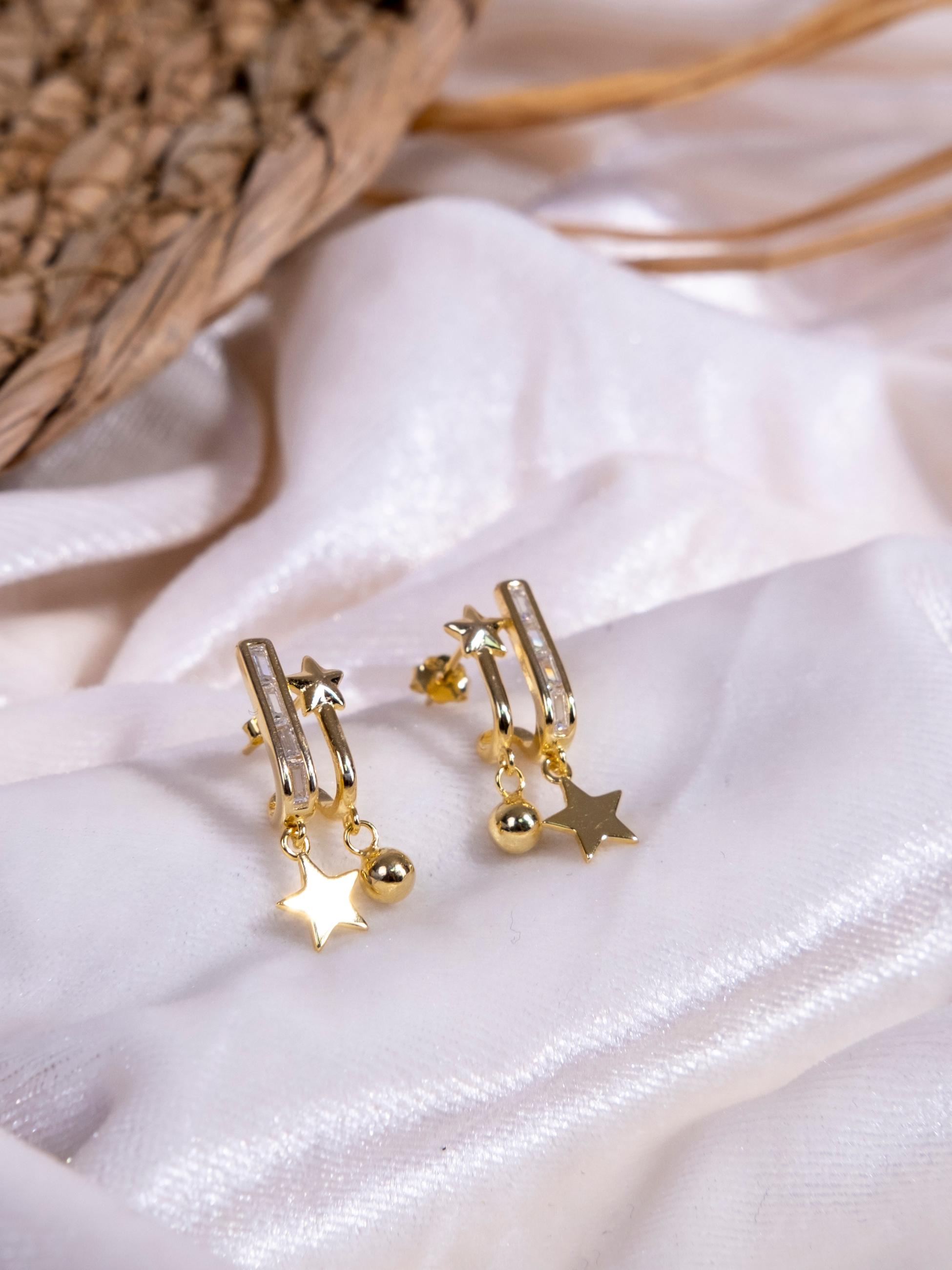 Kimolos-Best Wishes 925 Ayar Gümüş Yıldız Küpe-Küpe-2-Milagron.com