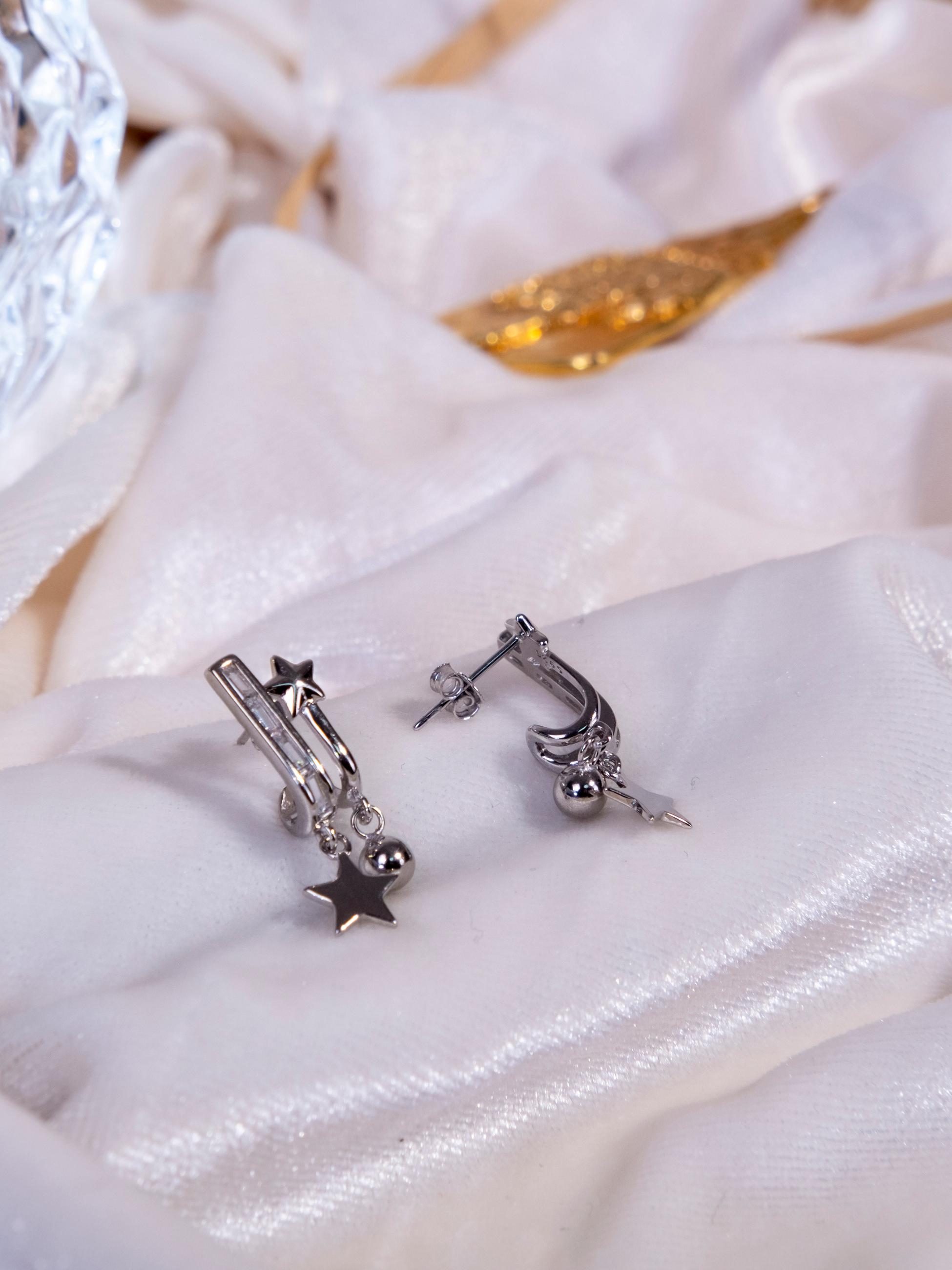 Kimolos-Best Wishes 925 Ayar Gümüş Yıldız Küpe-Küpe-5-Milagron.com