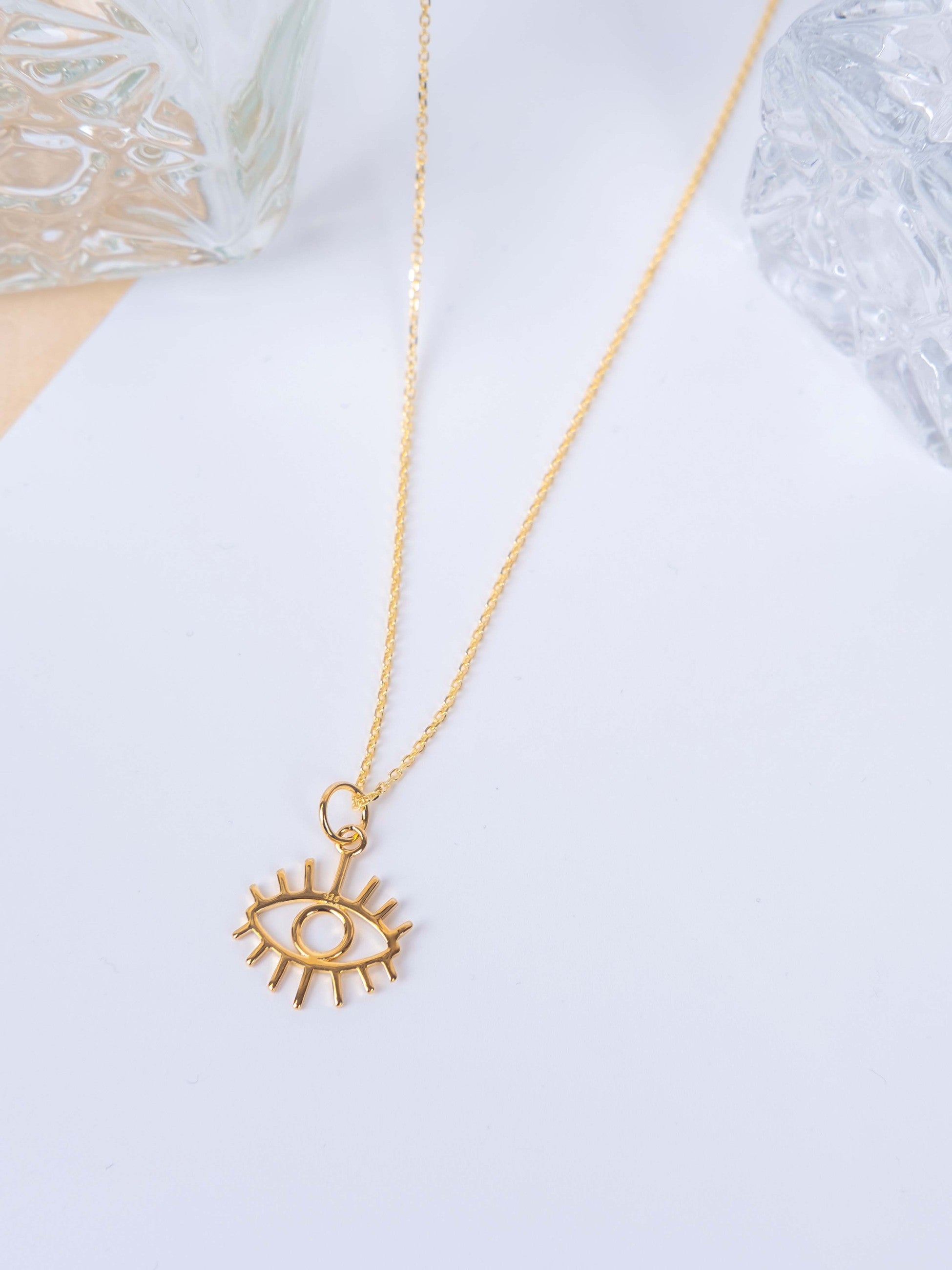 Kimolos-Eyes On You 925 Ayar Gümüş Gold Renk Göz Kolye-Kolye-3-Milagron.com