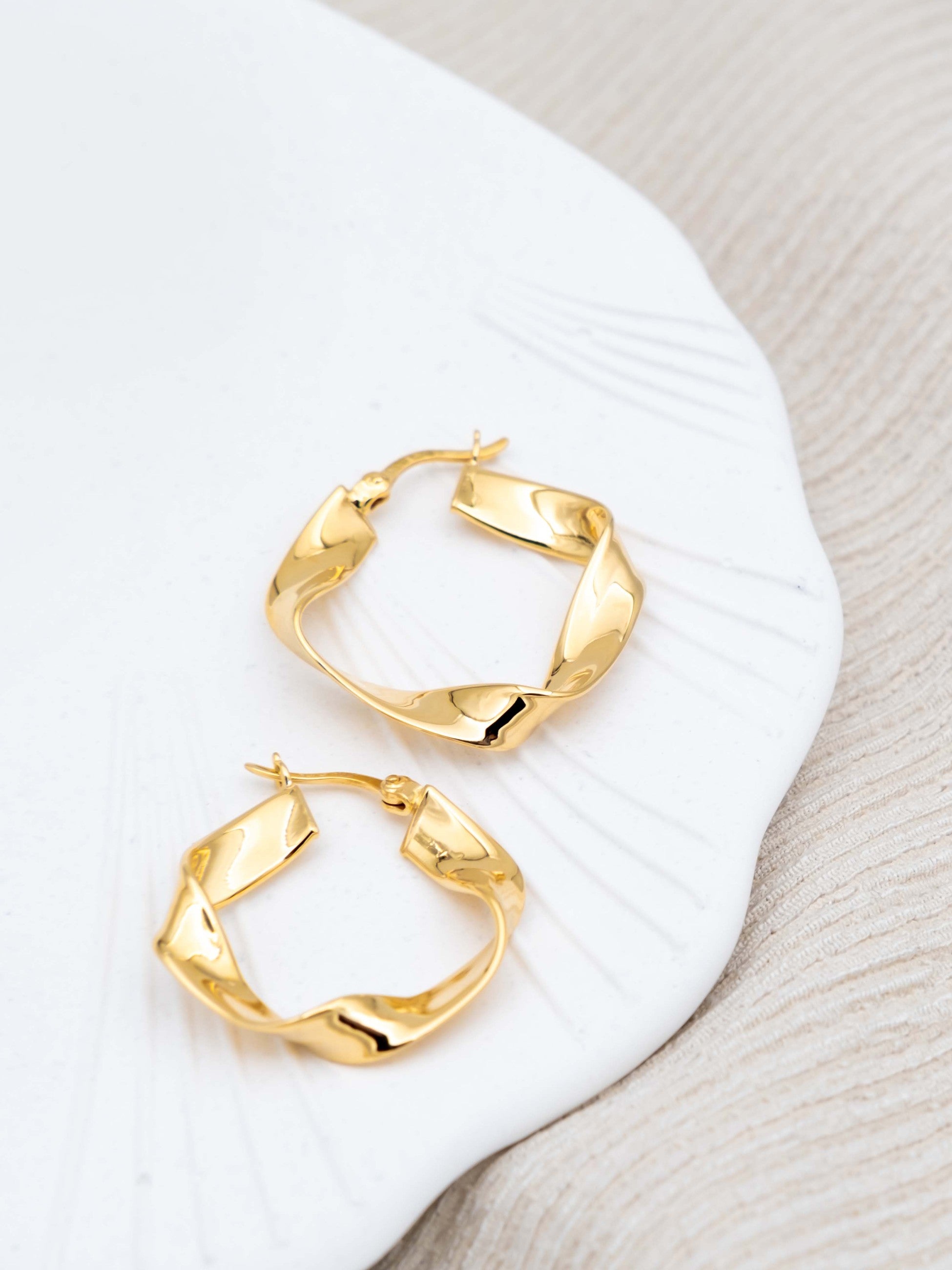 Kimolos-Grace 925 Ayar Gümüş Tasarım Halka Küpe-Küpe-4-Milagron.com