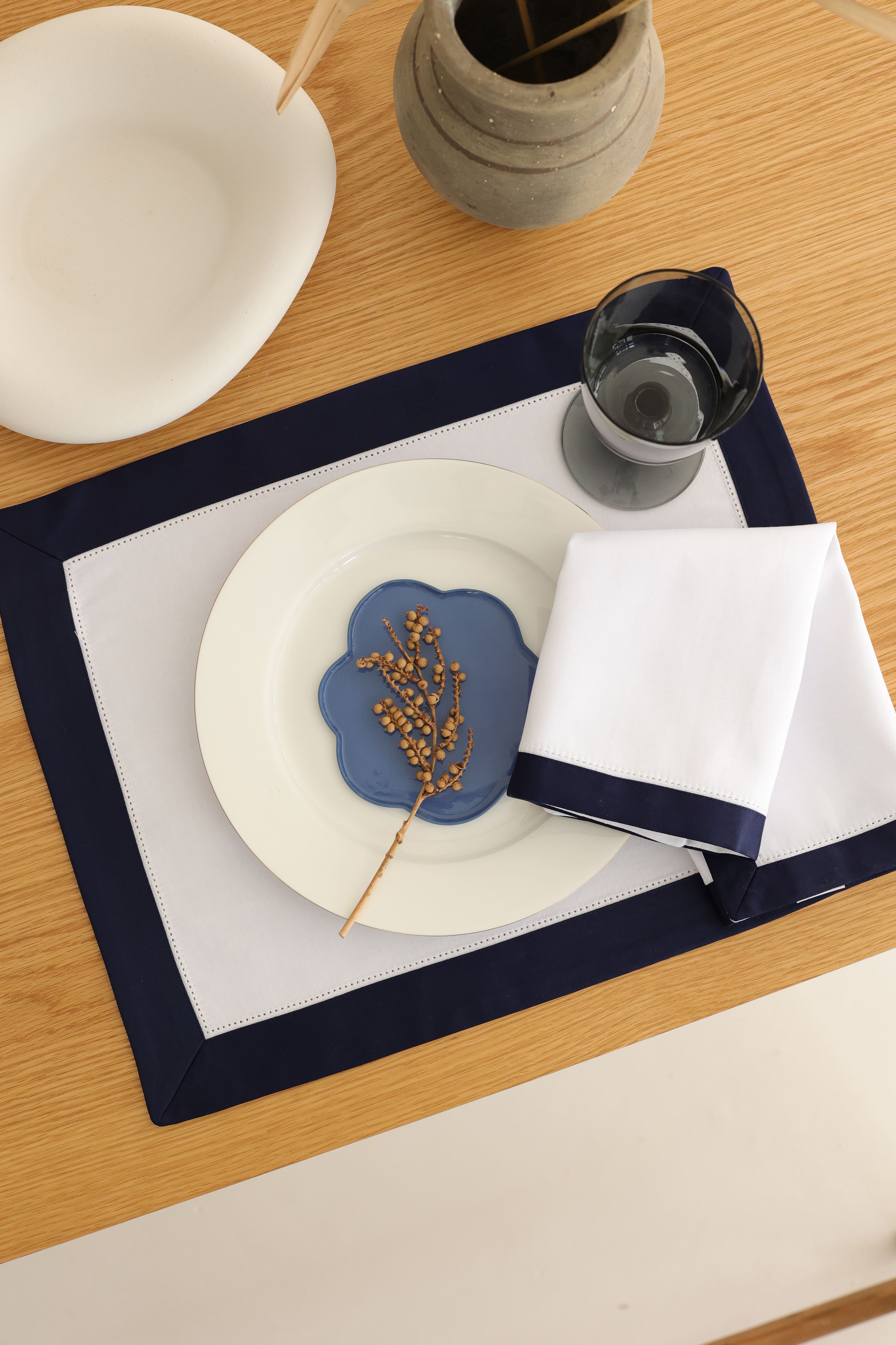 Km Home Collection-2'li Set Navy White Amerikan Servis-Sunum Aksesuarları-4-Milagron.com
