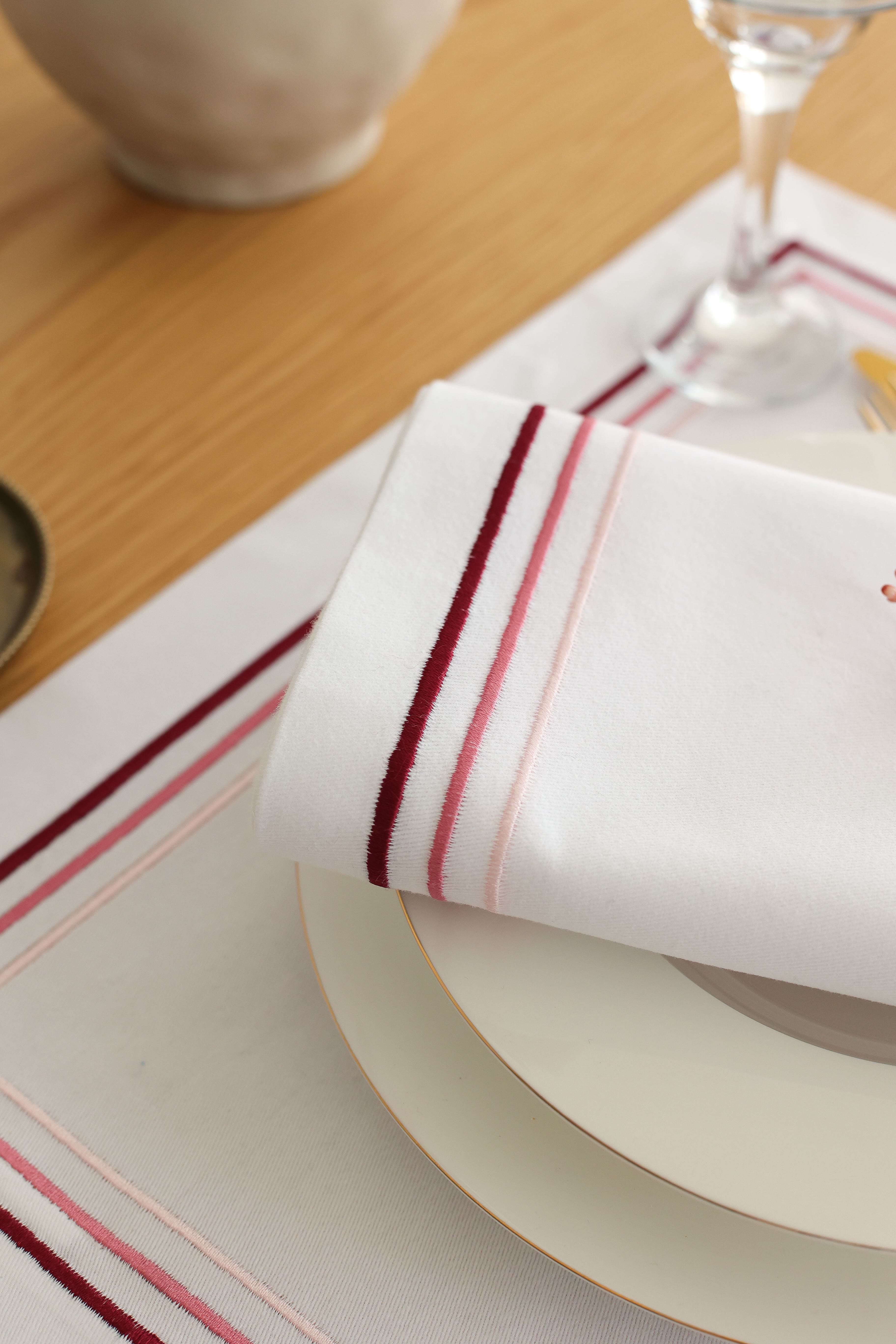 Km Home Collection-2'li Set Rosé Peçete-Sunum Aksesuarları-6-Milagron.com