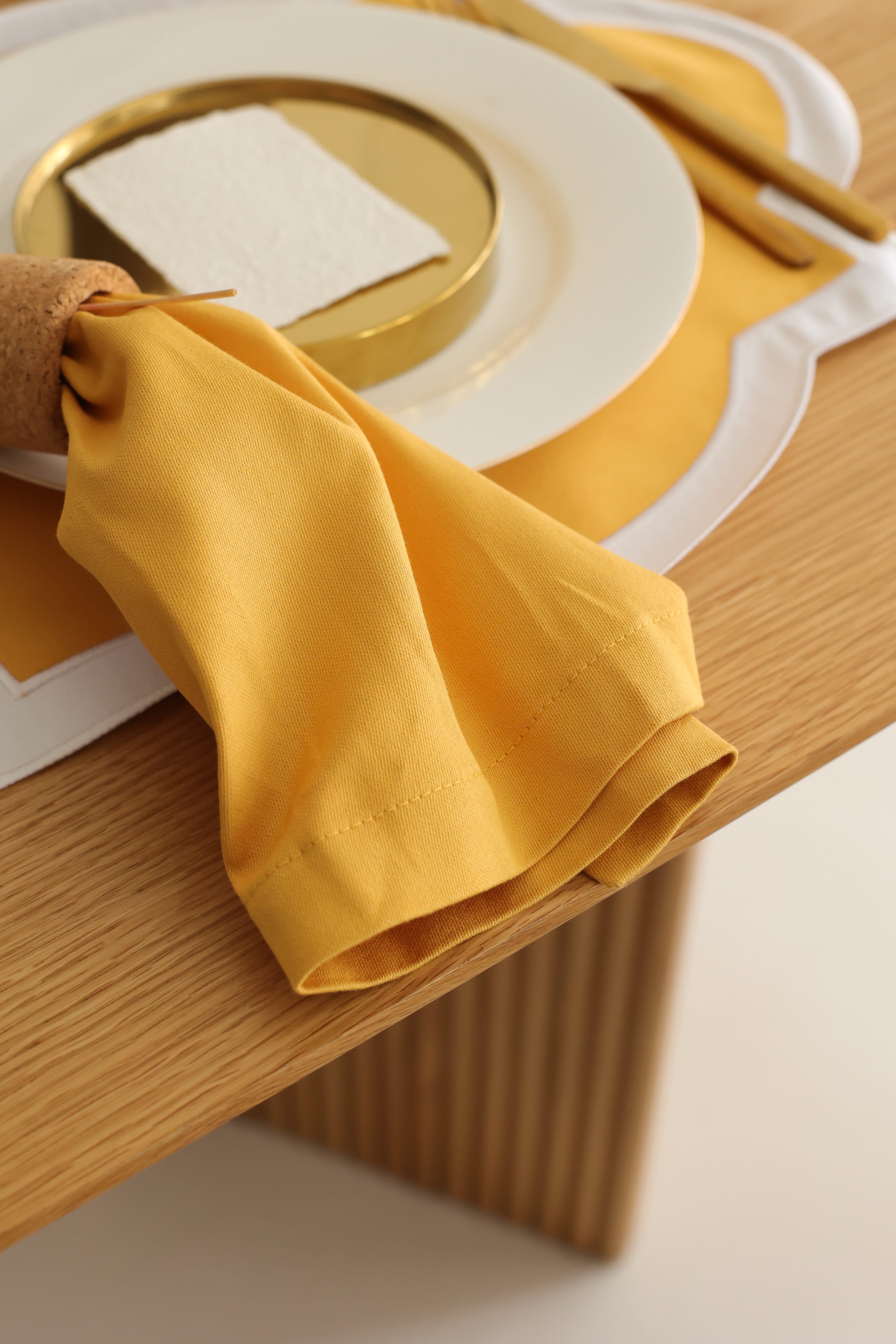 Km Home Collection-2'li Set Sarı Peçete-Sunum Aksesuarları-3-Milagron.com