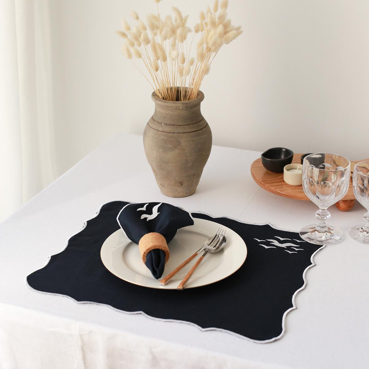 Km Home Collection-Martı İşlemeli Keten Amerikan Servis-3-Milagron.com