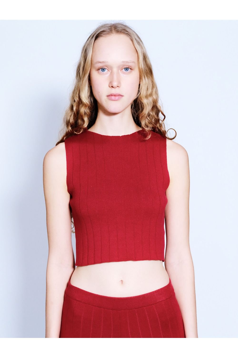 Knitly Studio-Crimson Triko Atlet-Kazak & Triko-1-Milagron.com