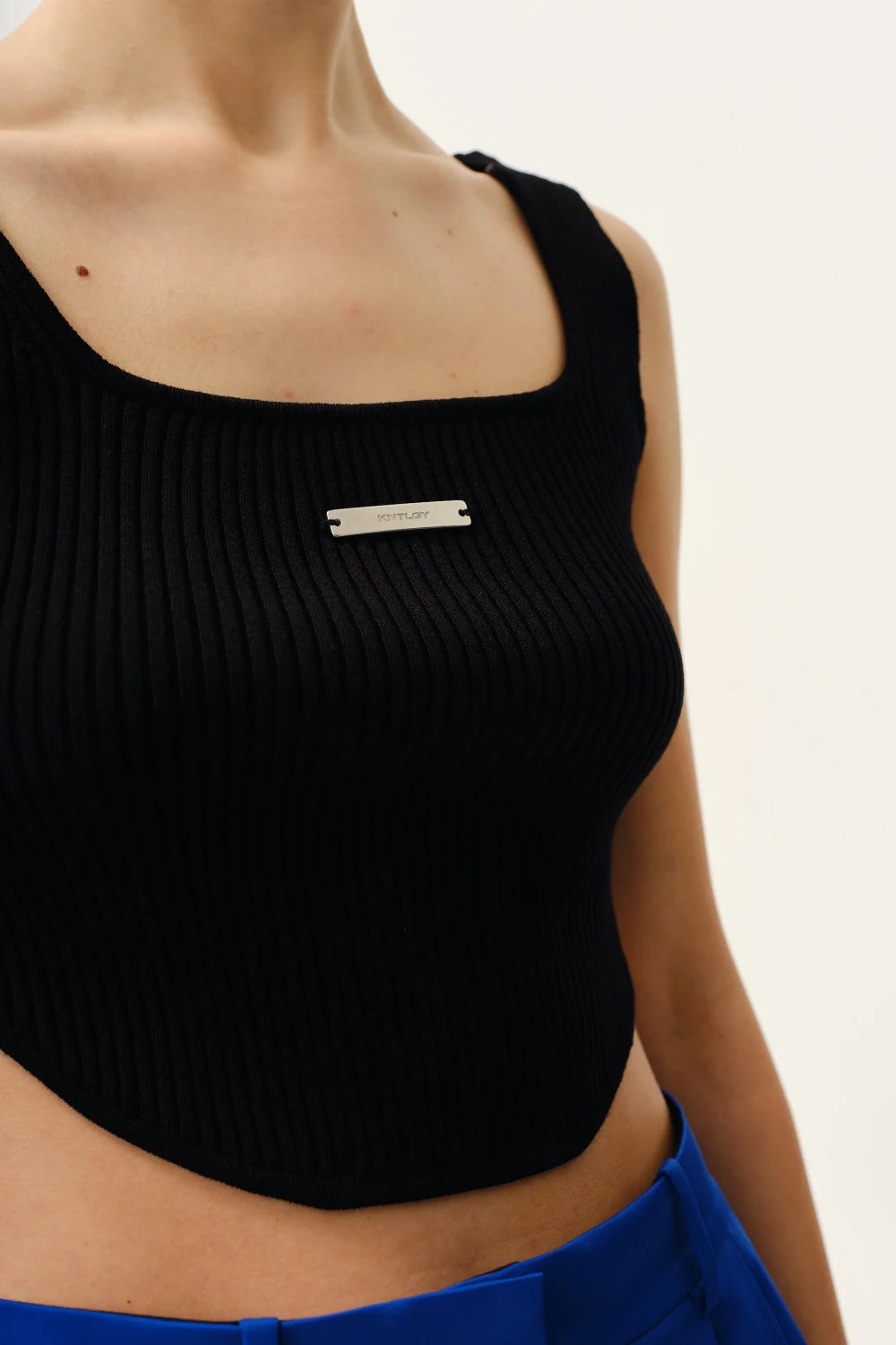 Kntlgy-SORUNLU - Crooked Triko Crop Top-Top-4-Milagron.com