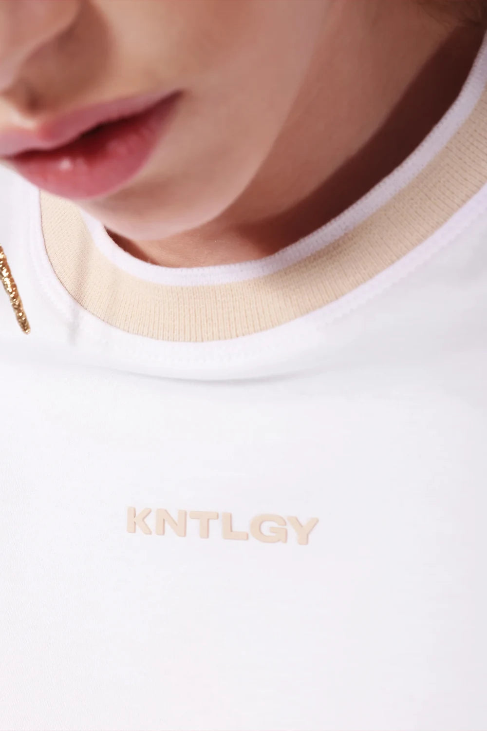 Kntlgy-Summer Seeker Beyaz T-Shirt-T-Shirts-2-Milagron.com