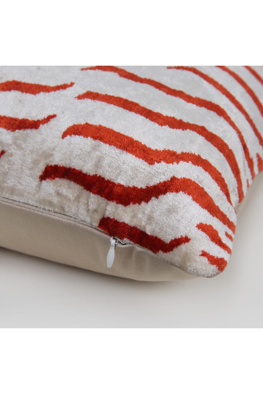 La Casa Antica-İpek Kadife İkat Yastık Kılıfı (40x60cm)-Yastık Kılıfı-2-Milagron.com