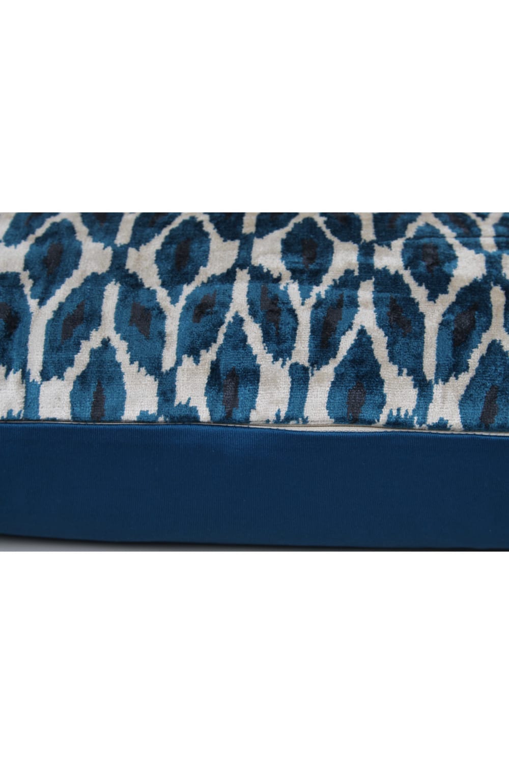 La Casa Antica-İpek Kadife İkat Yastık Kılıfı (40x60cm)-Yastık Kılıfı-2-Milagron.com