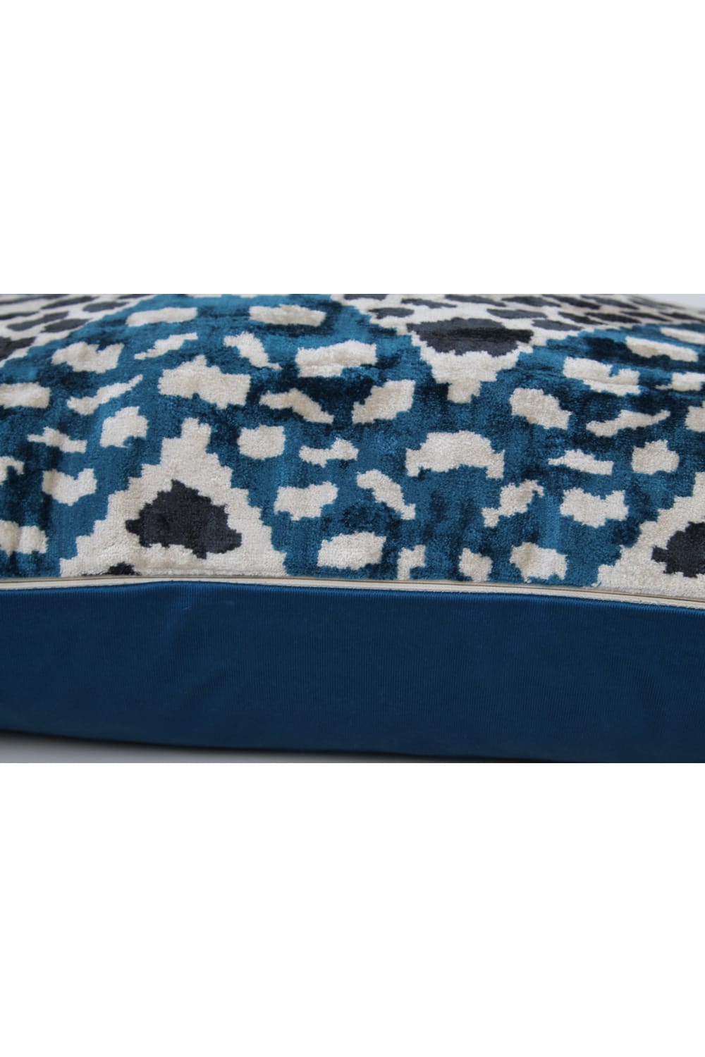 La Casa Antica-İpek Kadife İkat Yastık Kılıfı (40x60cm)-Yastık Kılıfı-2-Milagron.com