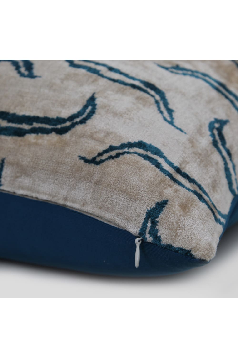 La Casa Antica-İpek Kadife İkat Yastık Kılıfı (50x50cm)-Yastık Kılıfı-2-Milagron.com