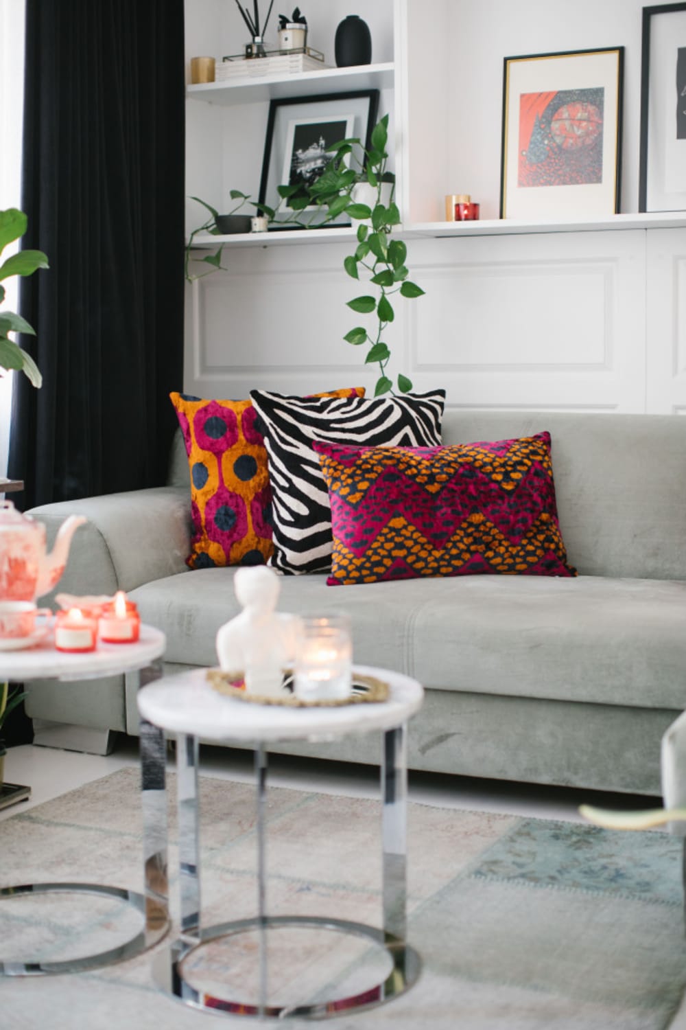 La Casa Antica-İpek Kadife İkat Yastık Kılıfı (50x50cm)-Yastık Kılıfı-4-Milagron.com