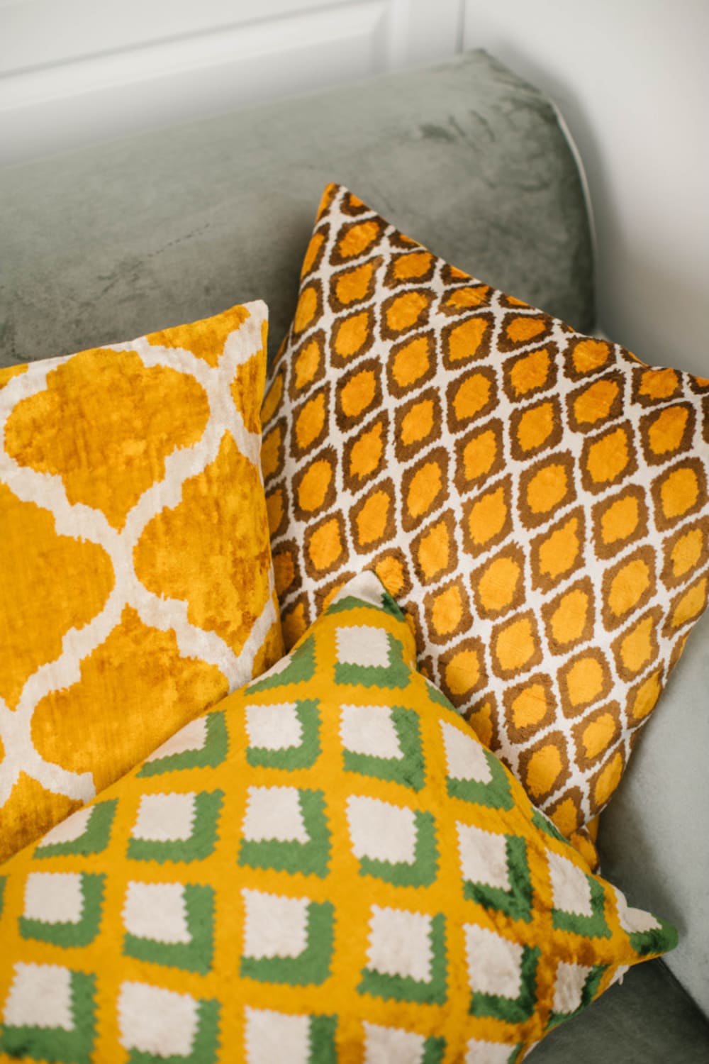 La Casa Antica-İpek Kadife İkat Yastık Kılıfı (50x50cm)-Yastık Kılıfı-4-Milagron.com