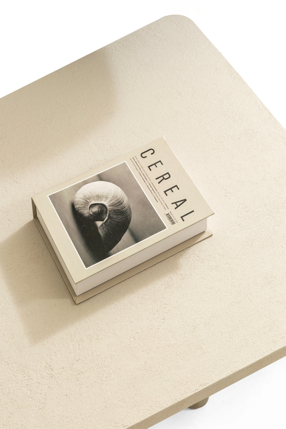 Lagoma-Bianca Yan Sehpa-Yan Sehpa-3-Milagron.com