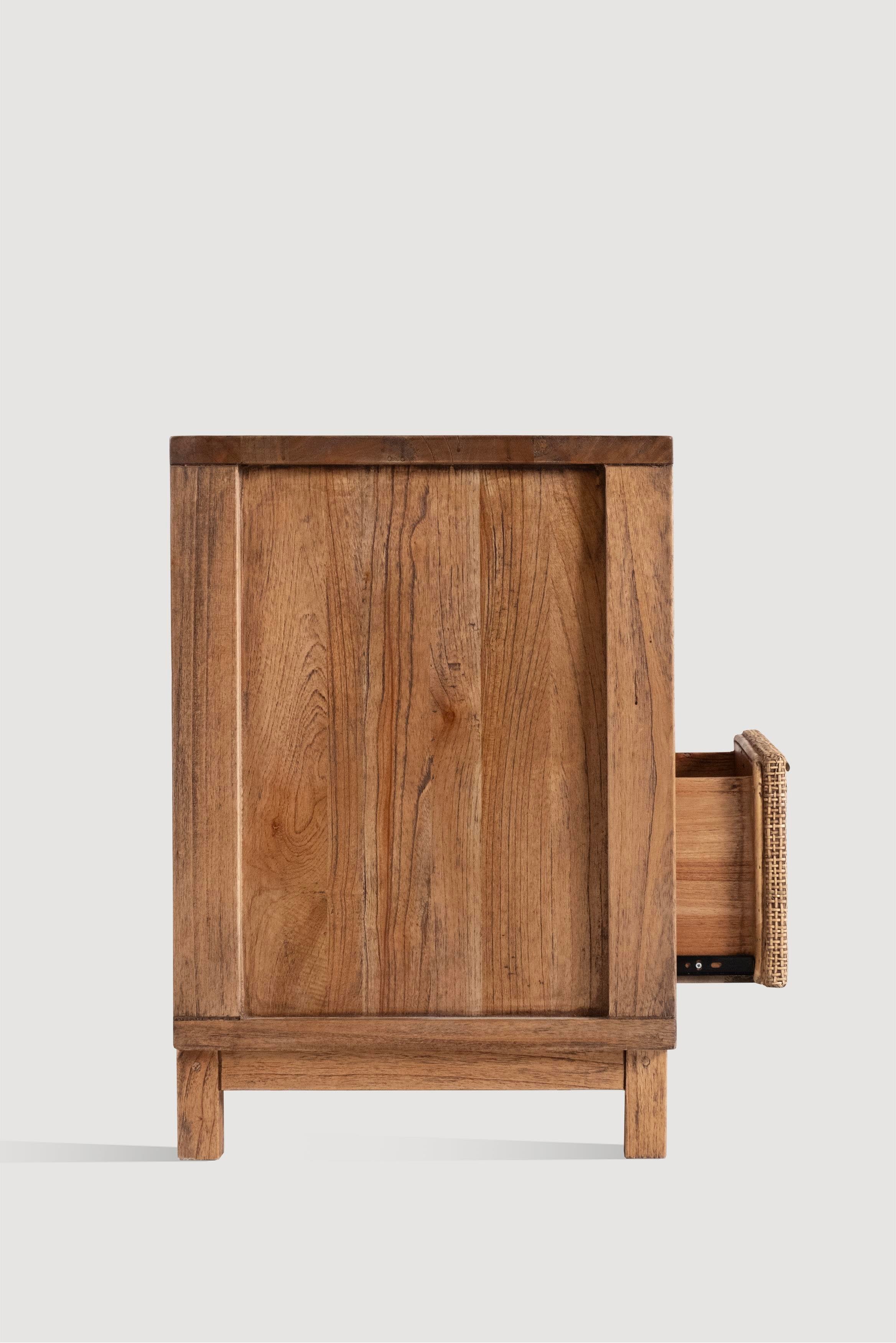 Lasttouch-Cosmos Komodin-Komodin-2-Milagron.com