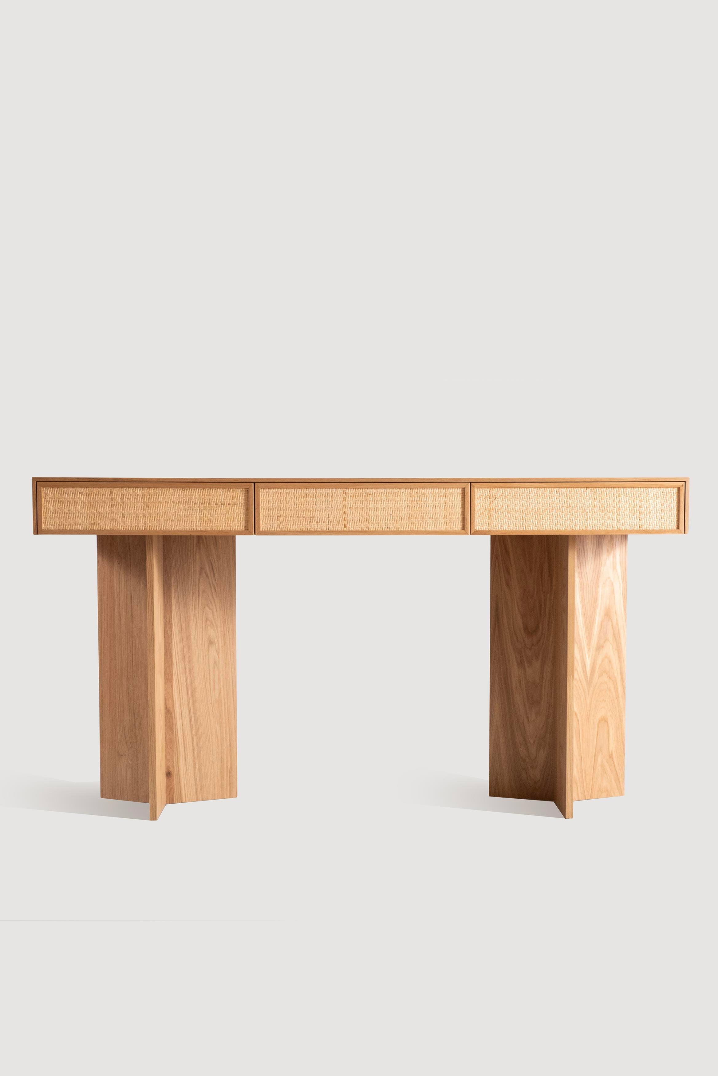 Lasttouch-Elba Dresuar-Dresuar & Konsol-1-Milagron.com