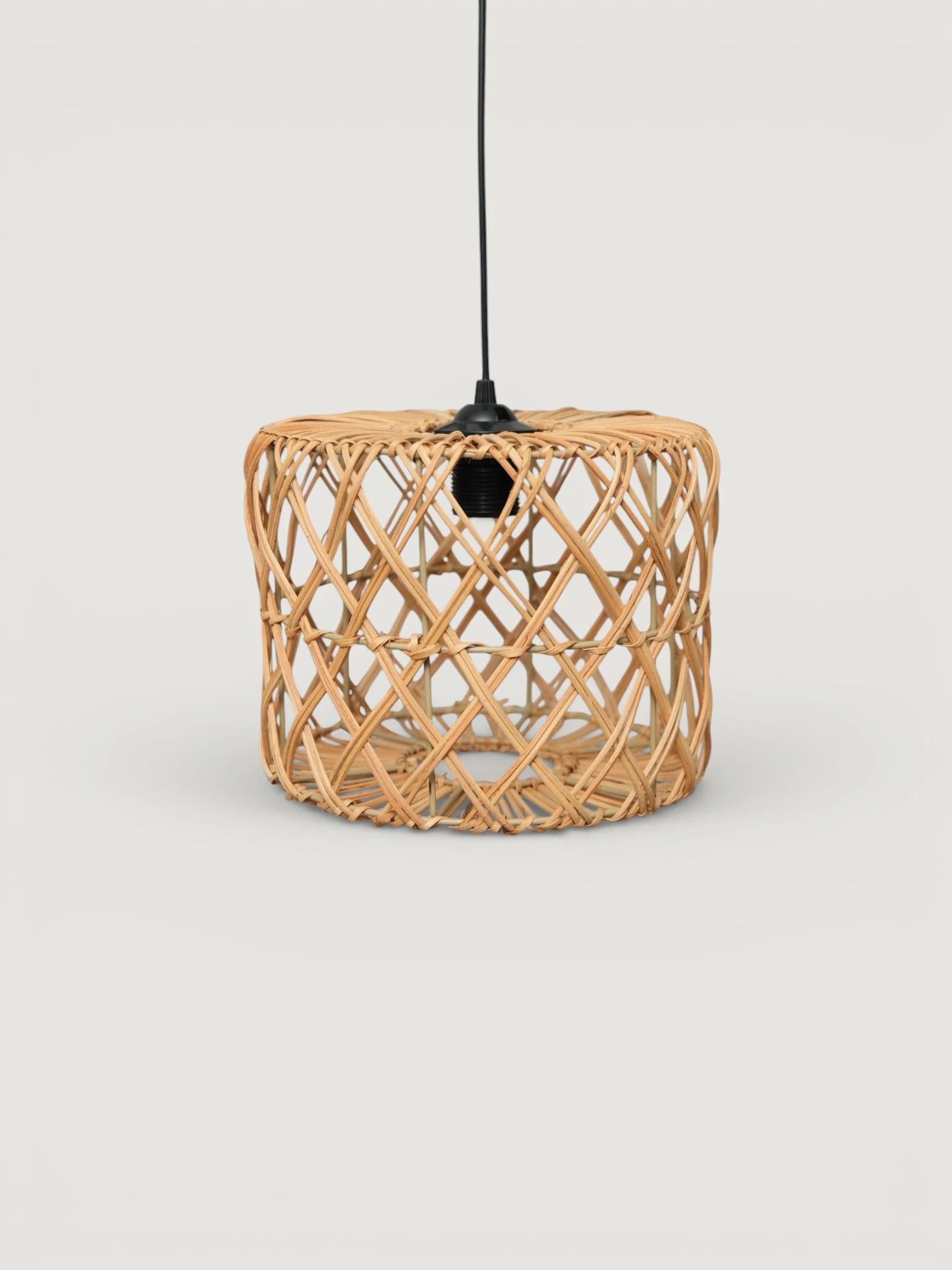 Lioana Rattan Avize