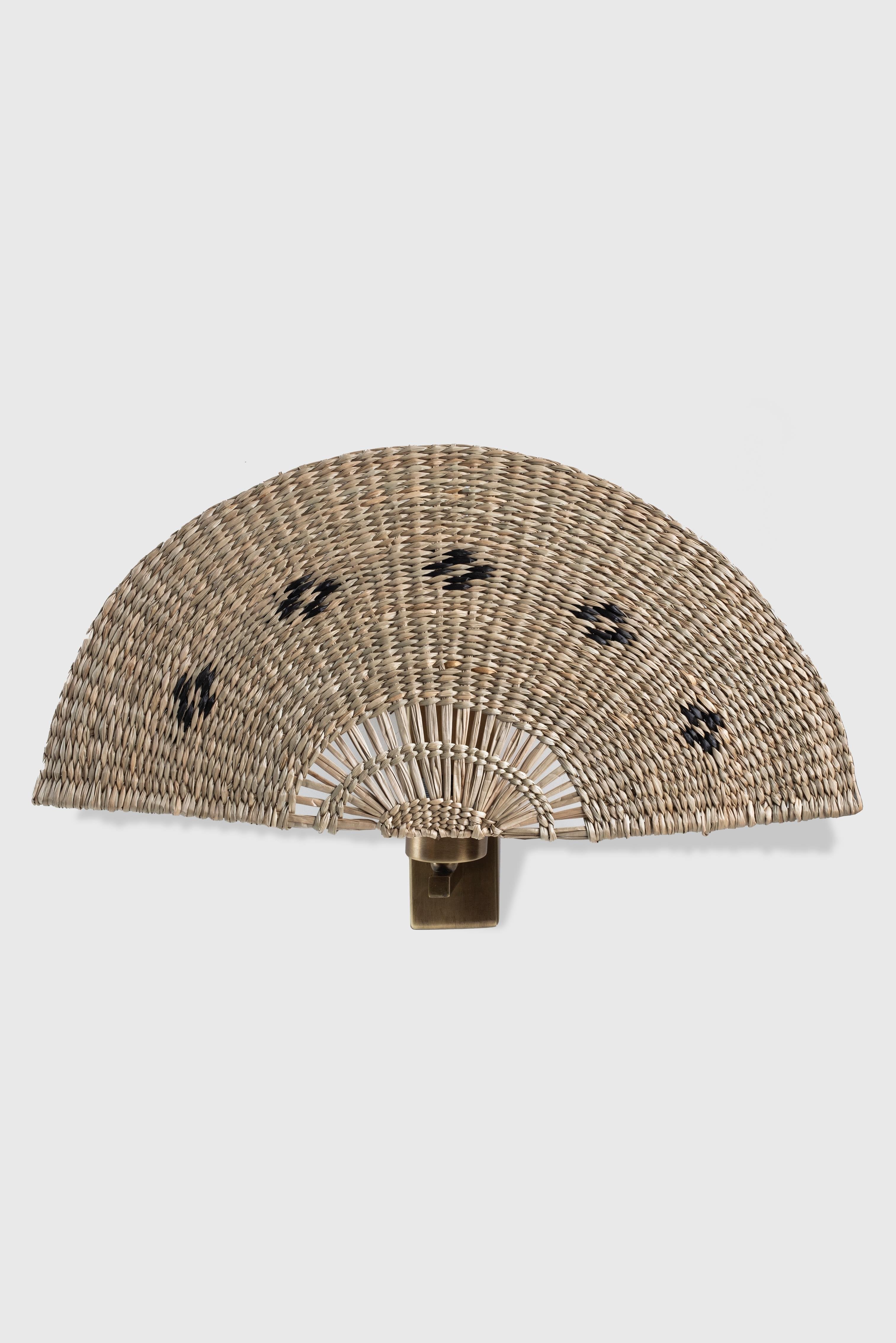 Lasttouch-Rete Aplik-Aplik-1-Milagron.com