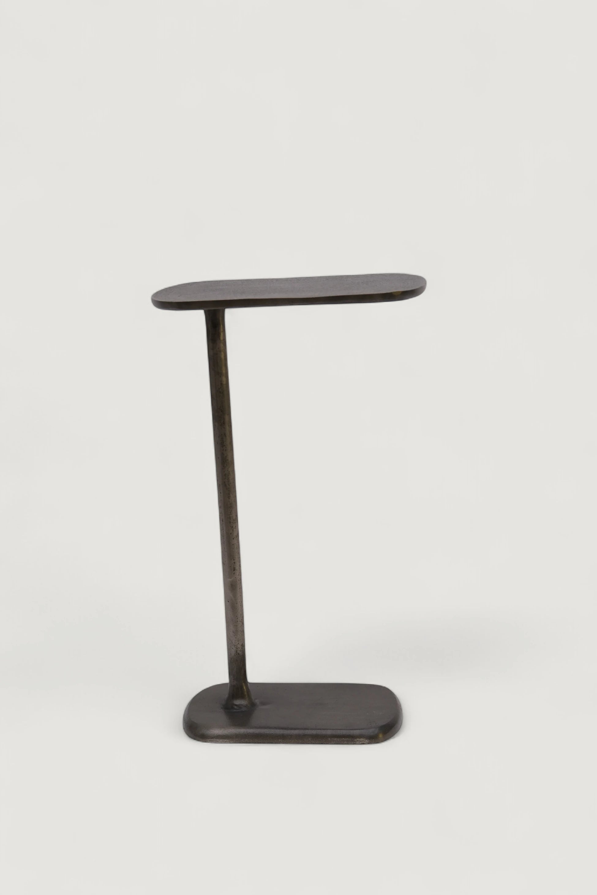 Lasttouch-Solen Kurşun Sehpa-2-Milagron.com