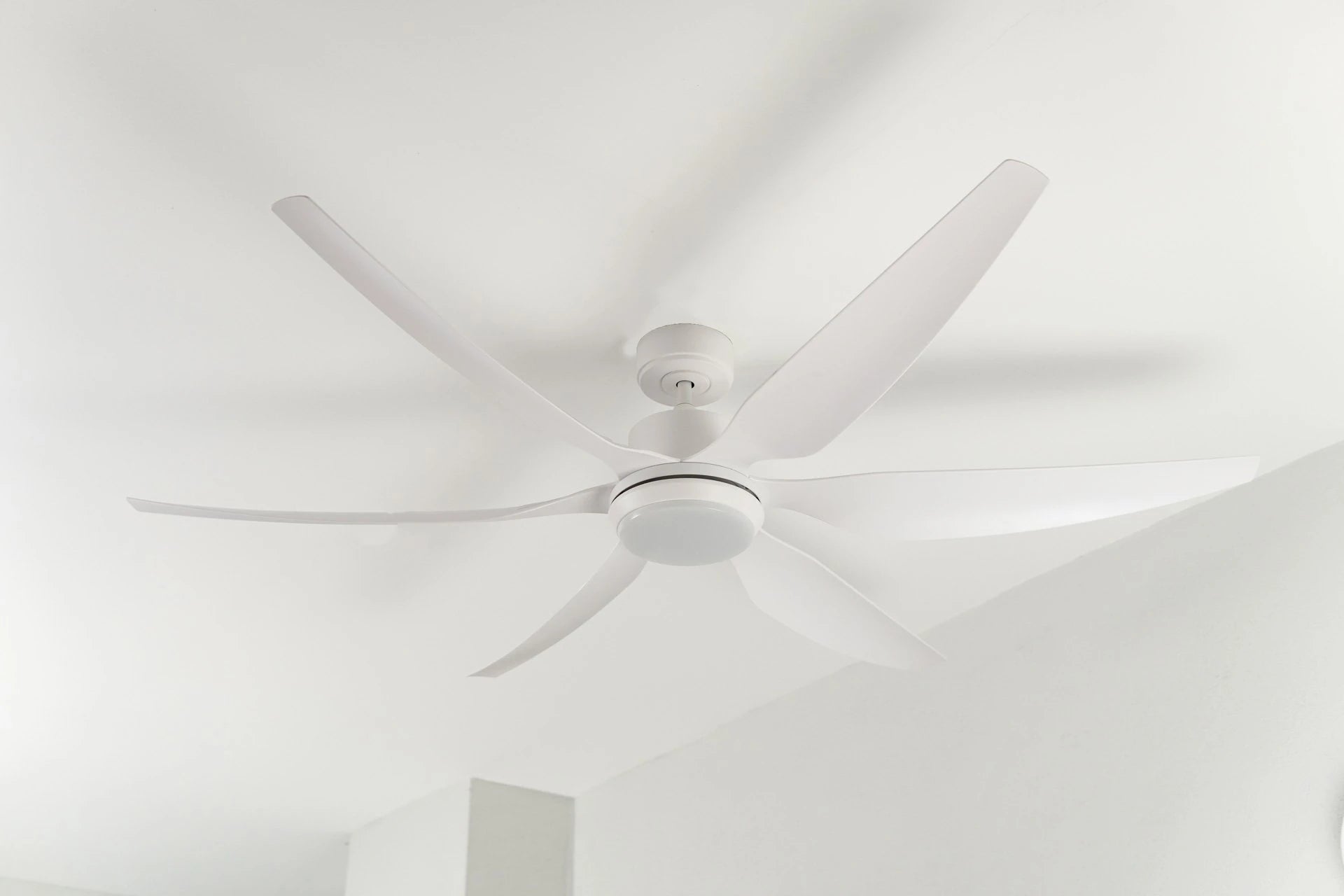 Lasttouch-Spinny Aydınlatmalı Tavan Vantilatörü No:1-Aydınlatmalı Tavan Vantilatörleri-2-Milagron.com