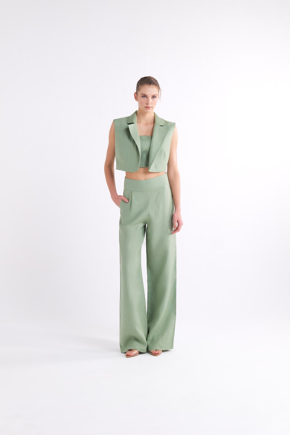 L'atelier Accract-Bri̇ony Yelek-Yelek-2-Milagron.com