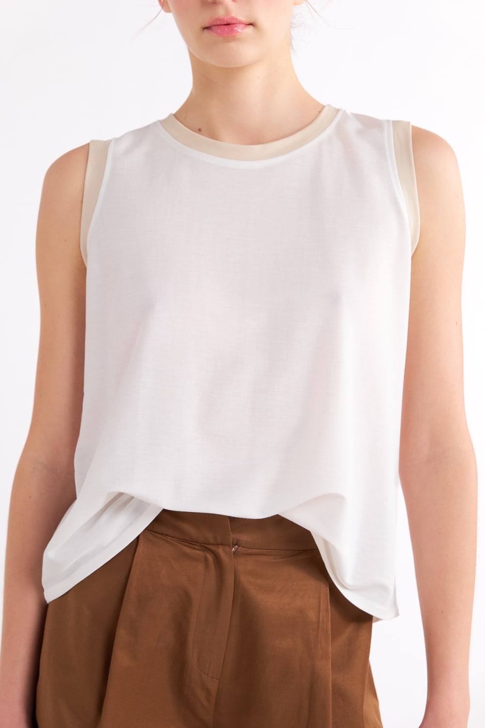 L'atelier Accract-Carri̇e T-shi̇rt-T-Shirts-1-Milagron.com